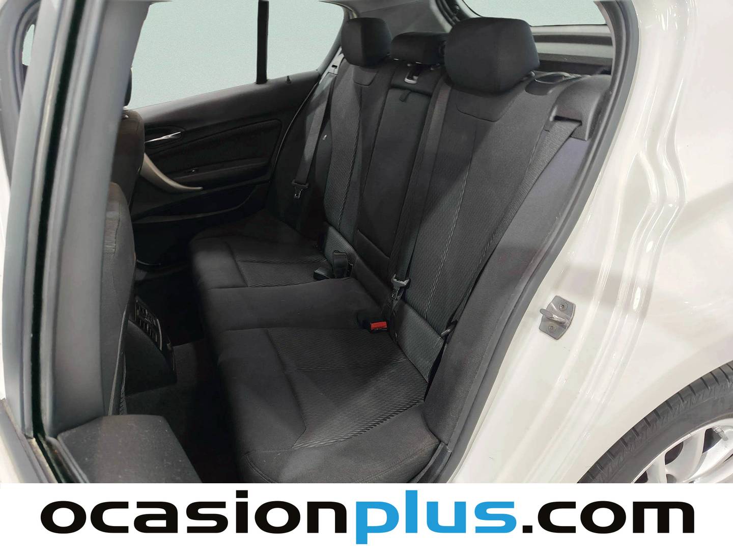 Foto asientos traseros BMW Serie 1 BMW Serie 1 118d  (143 CV)