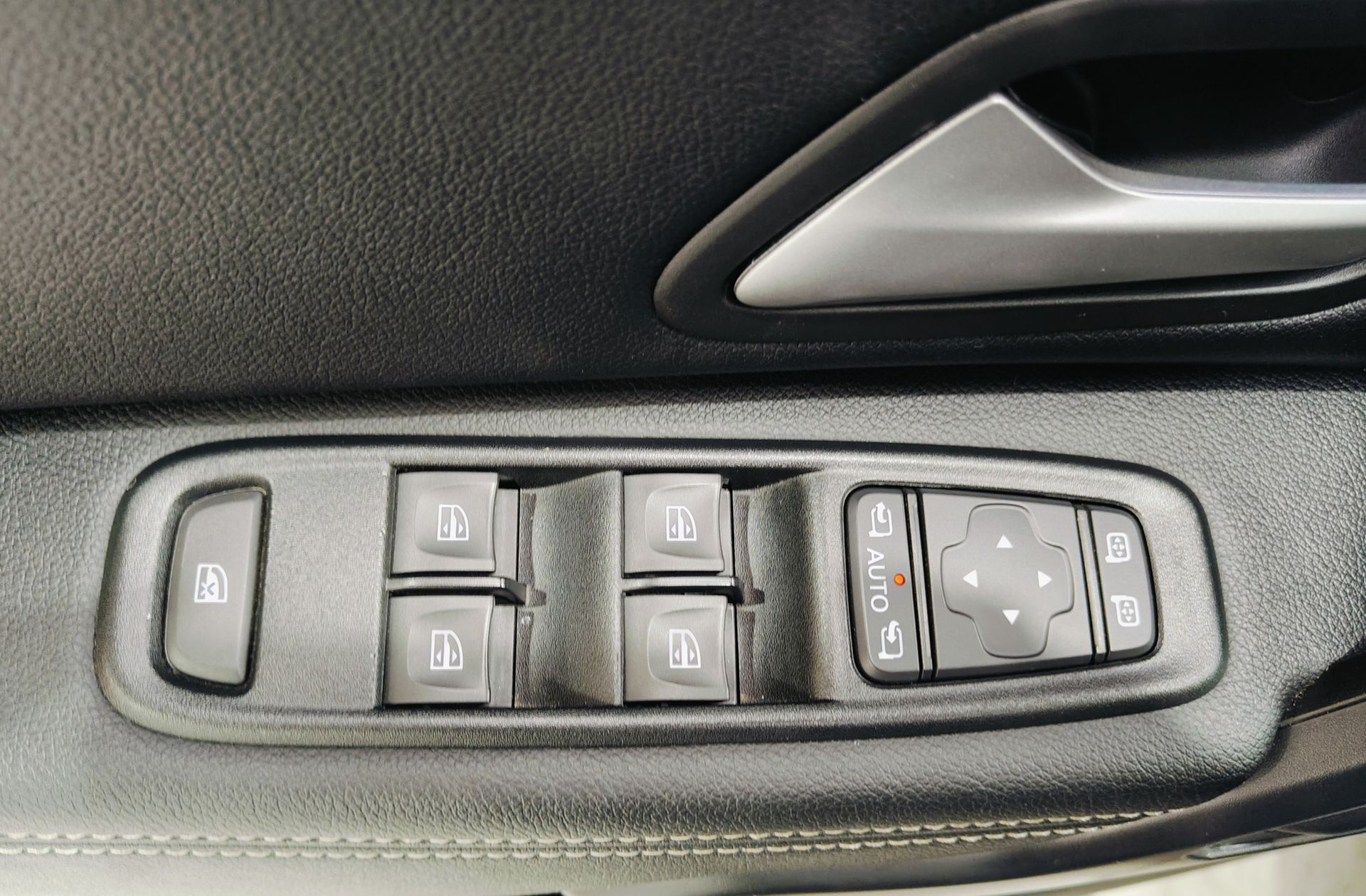 Dacia Duster Journey Go TCe EDC - foto 32