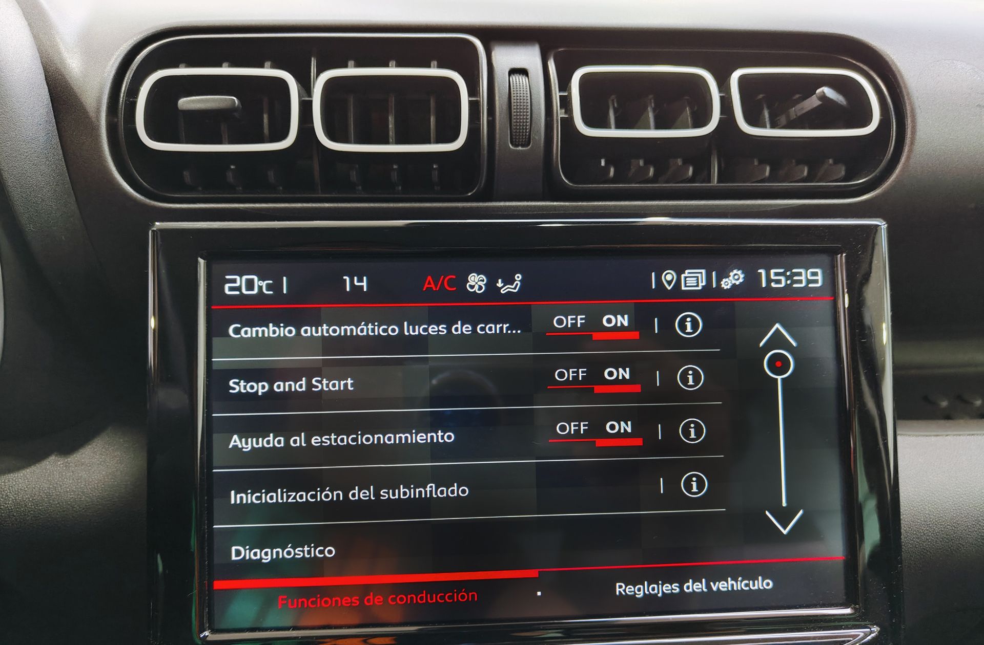 Citroën C3 Aircross BlueHDi 110 Plus - foto 13