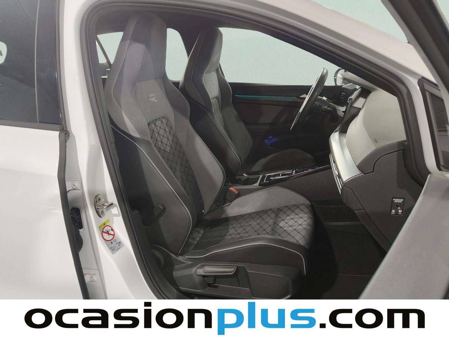 Volkswagen Golf Volkswagen Golf R-Line 1.5 eTSI (150 CV) DSG al mejor precio