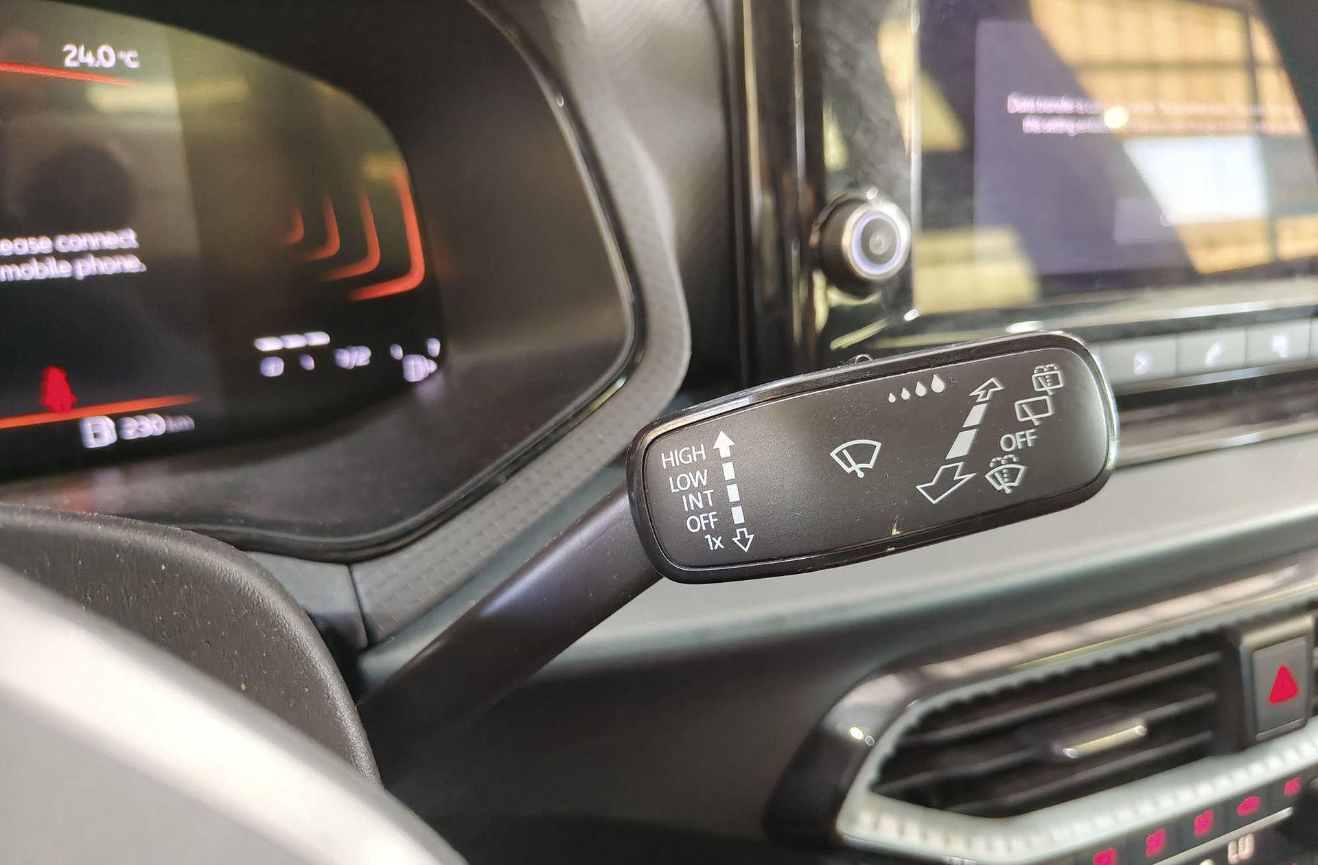SEAT Arona 1.0 TSI Xperience Special Edition - foto 25