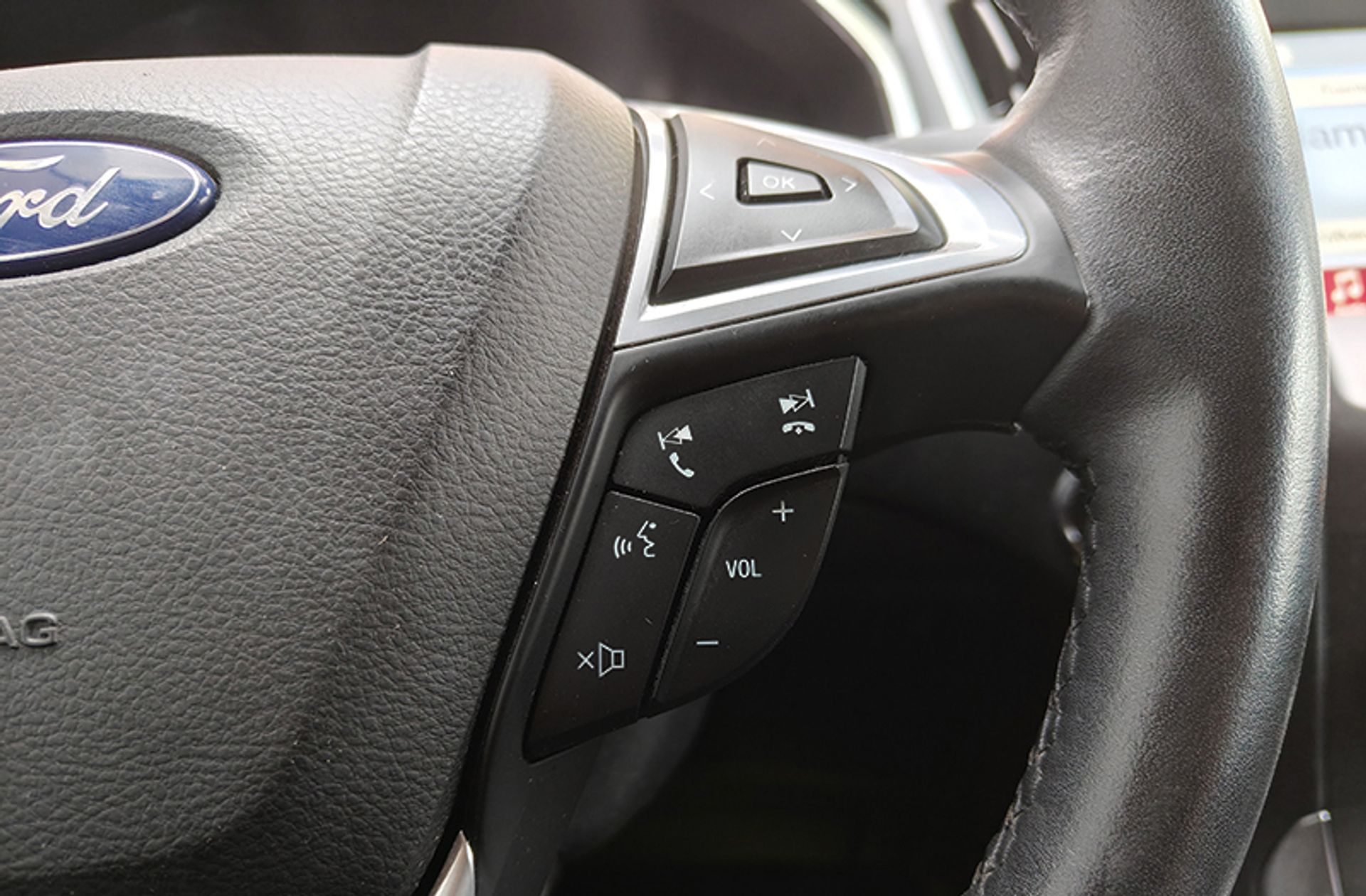 Ford S-Max 2.0 TDCi Titanium 7 plazas - foto 33