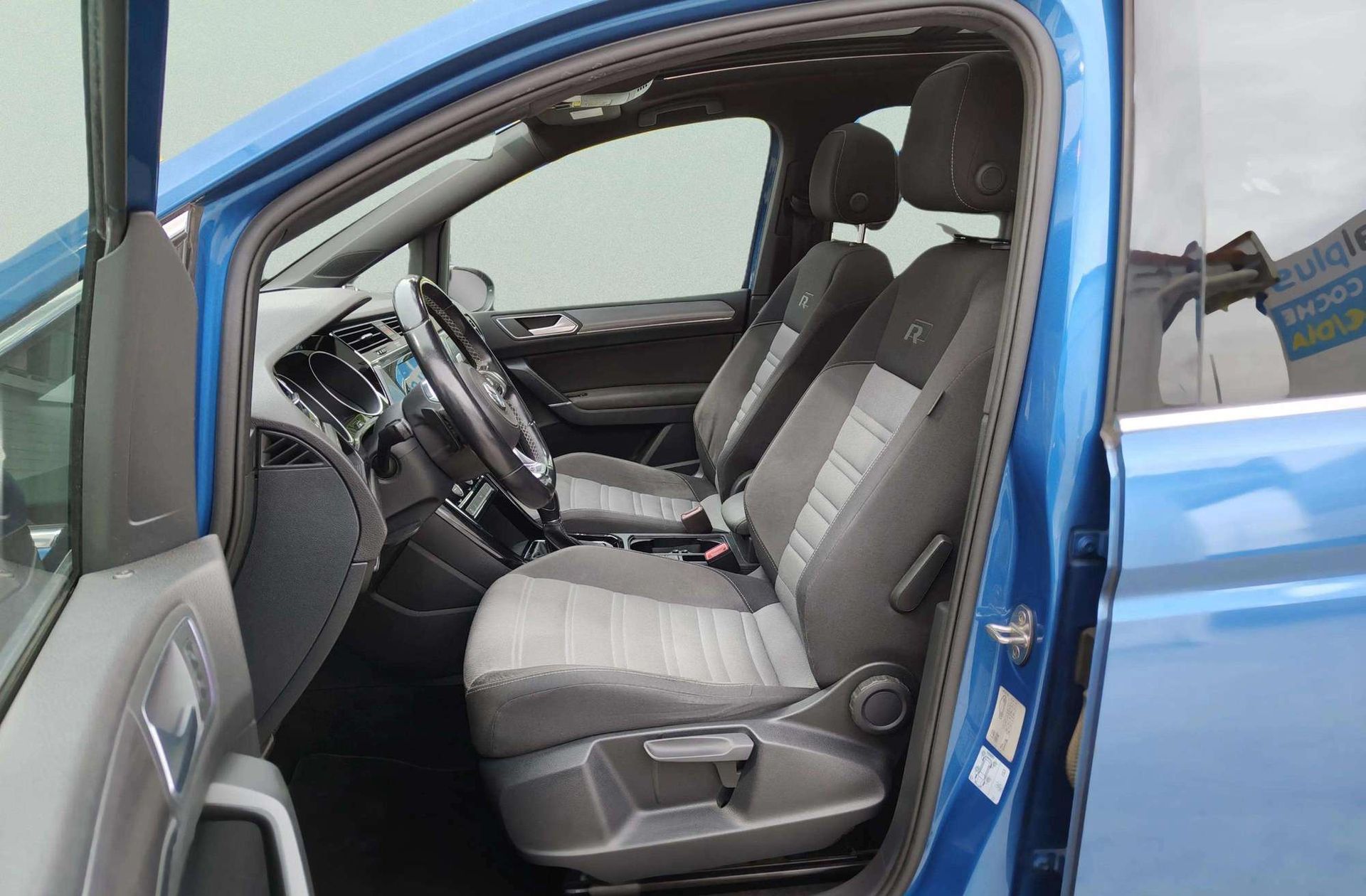 Volkswagen Touran Sport 1.8 TSI DSG 7 plazas Pack R-Line - foto 14