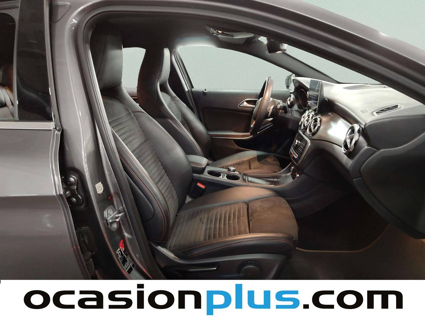 Mercedes GLA Mercedes GLA 180 (122 CV) Pack AMG gasolina