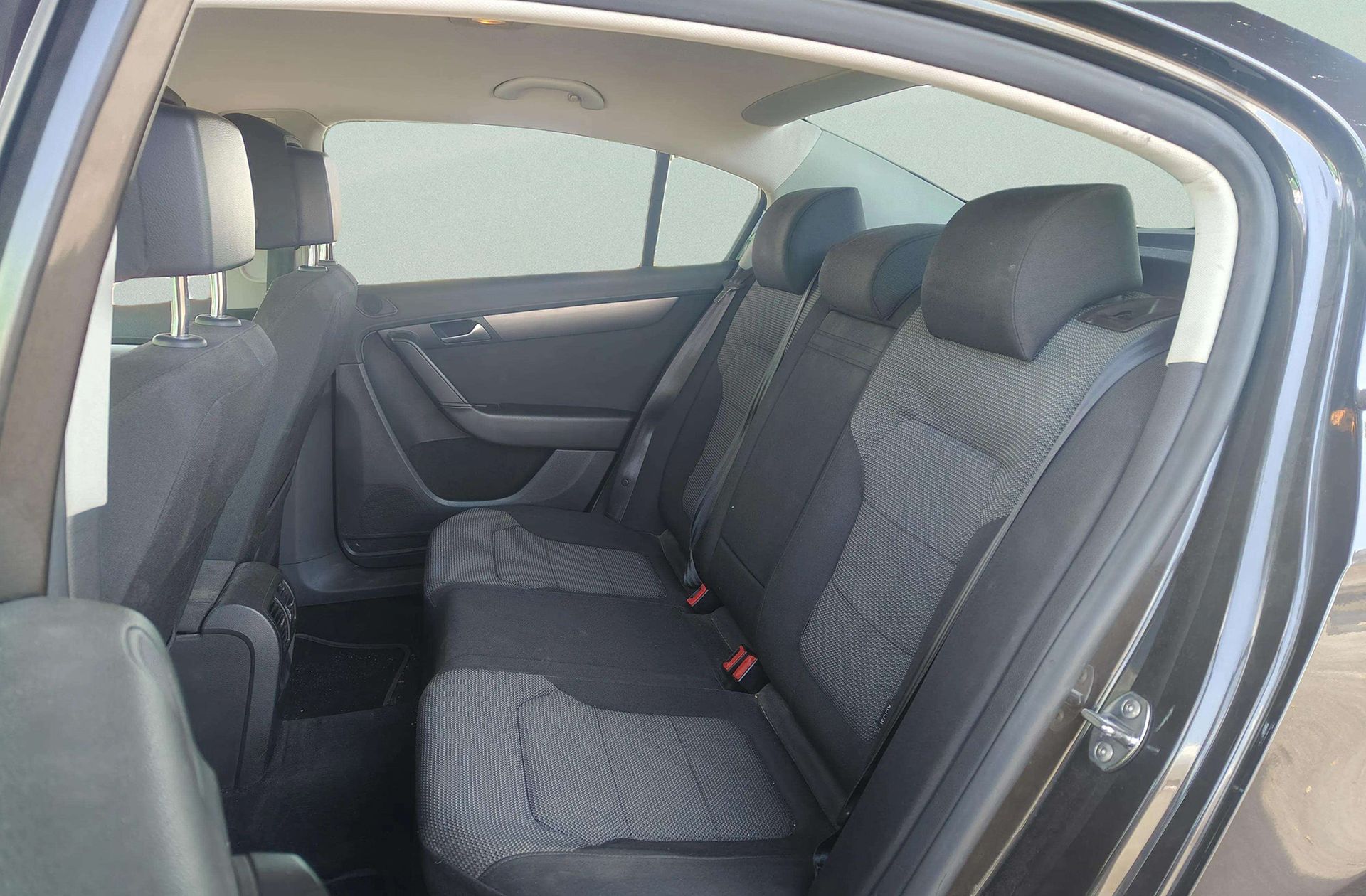 Volkswagen Passat Advance 2.0 TDI BMT - foto 10