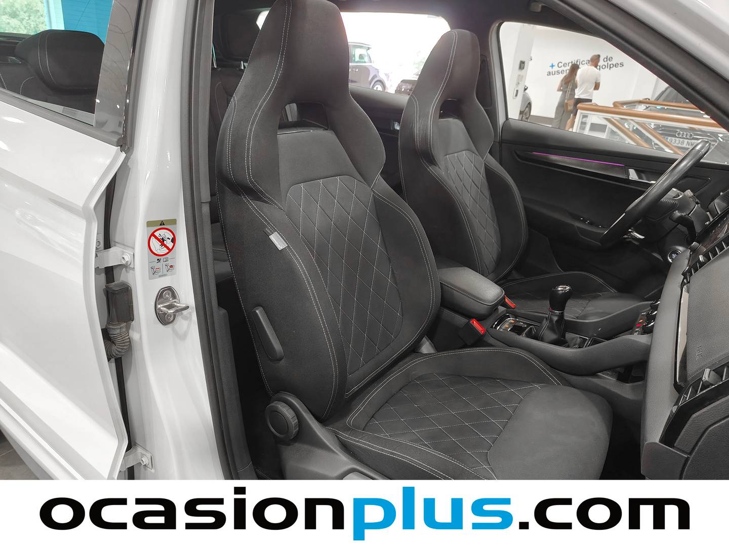 Skoda Karoq Skoda Karoq 2.0 TDI Sportline (150 CV) manual