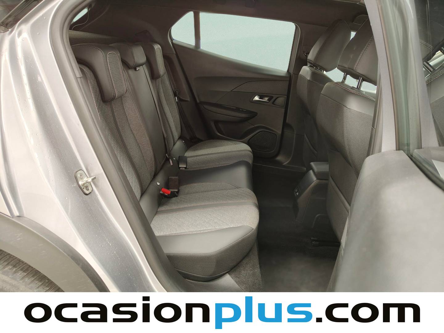 Peugeot 2008 Peugeot 2008 Allure Hybrid eDCS6 (145 CV) híbrido