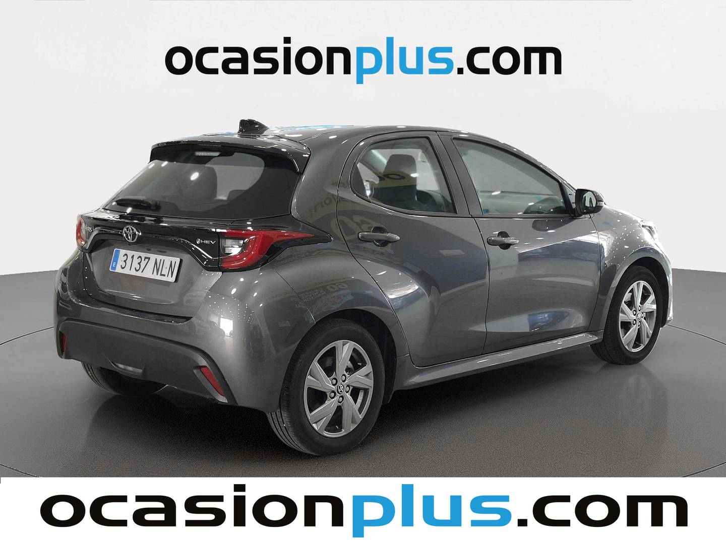 Foto trasera Toyota Yaris Toyota Yaris 120H Active Plus (116 CV) derecha