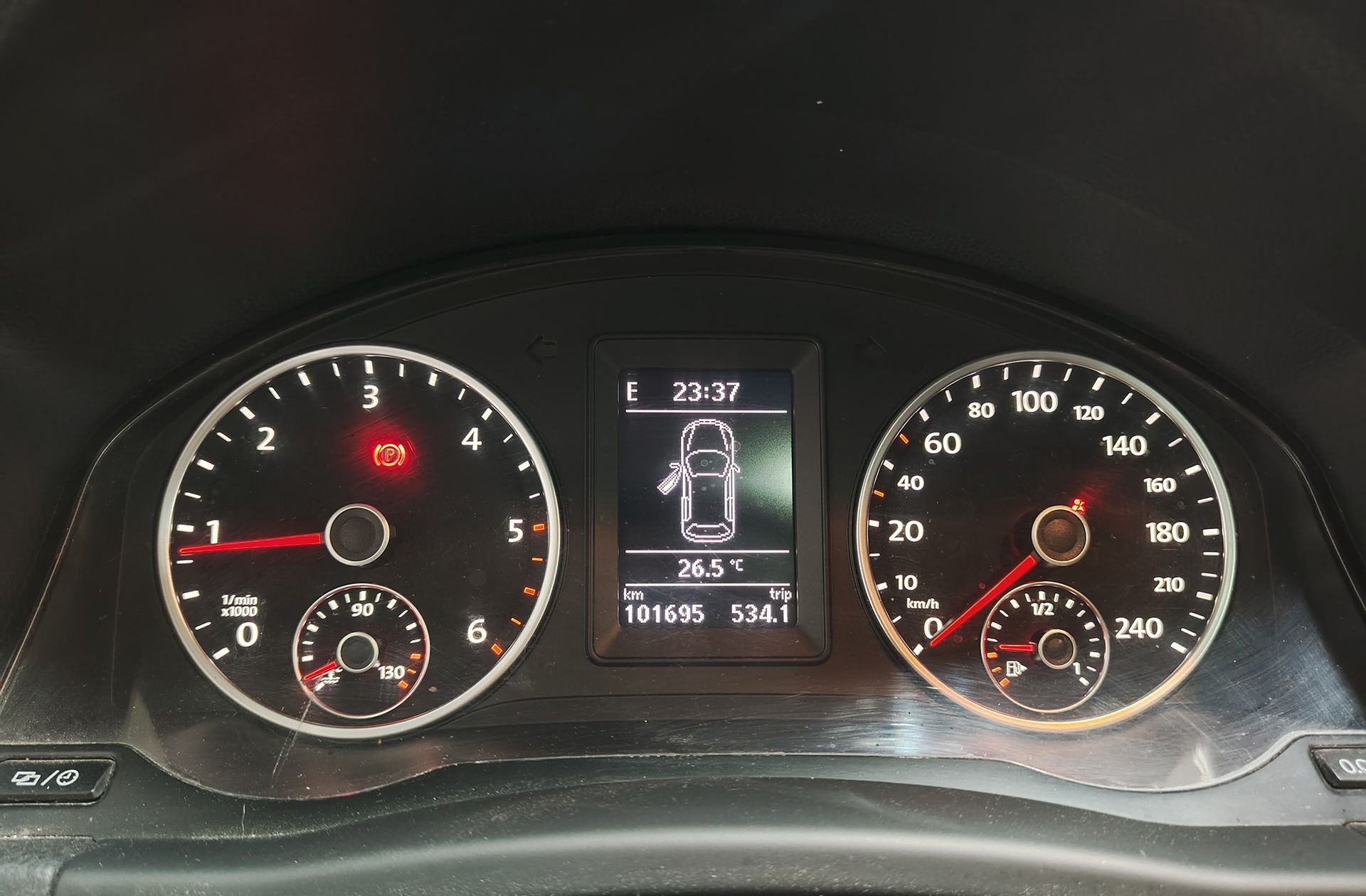 Volkswagen Tiguan T1 2.0 TDI BMT 4x2 - foto 26