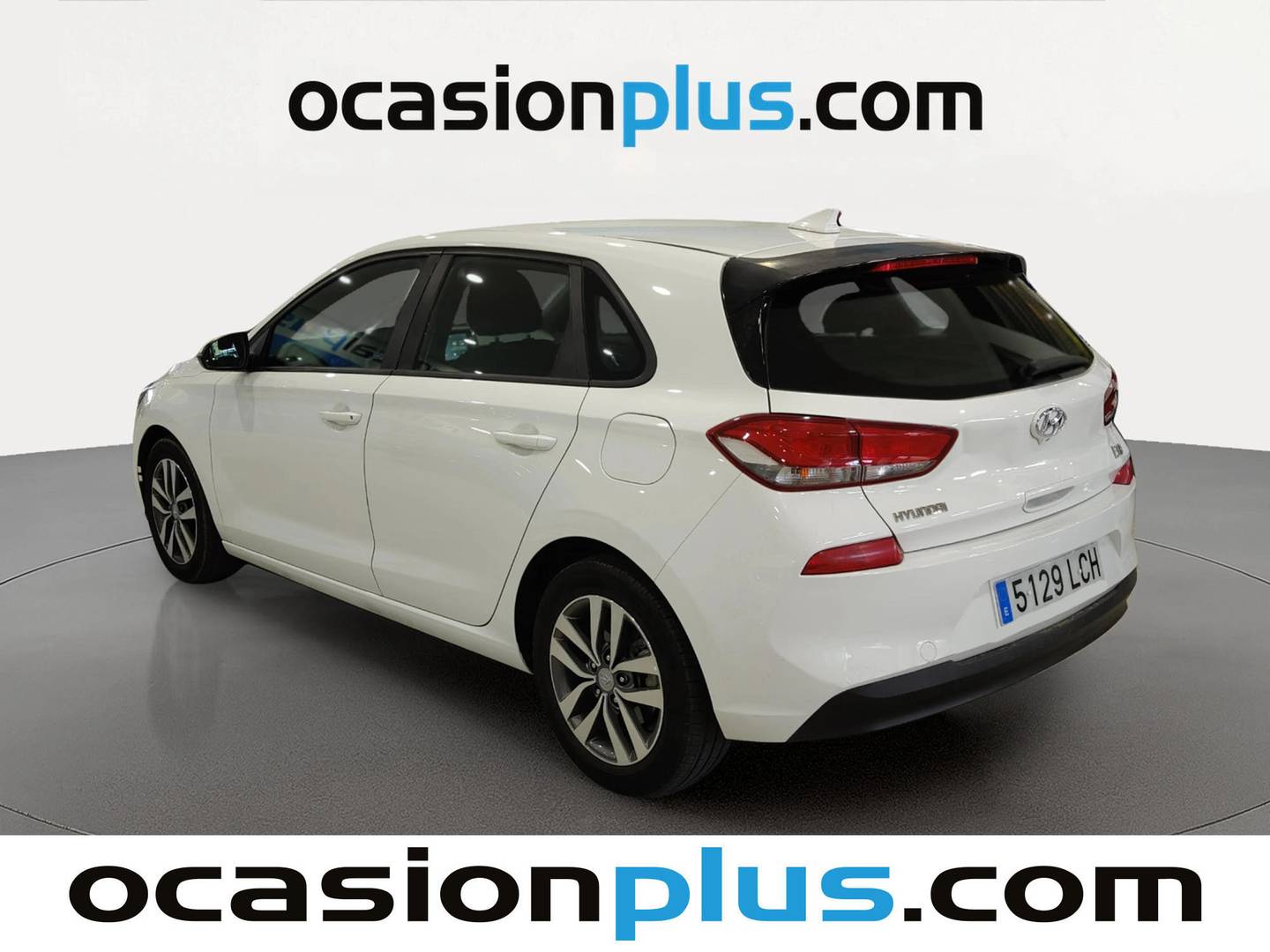 Foto trasera Hyundai i30 Hyundai i30 1.0 TGDI Klass (120 CV) derecha