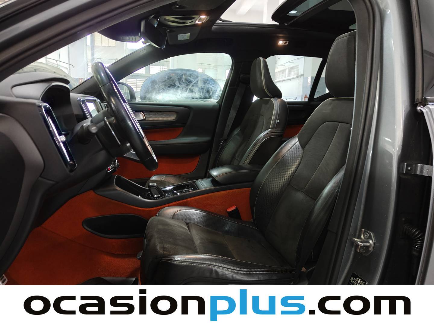 Foto Volvo XC40 Volvo XC40 D4 R-Design AWD Auto (190 CV)