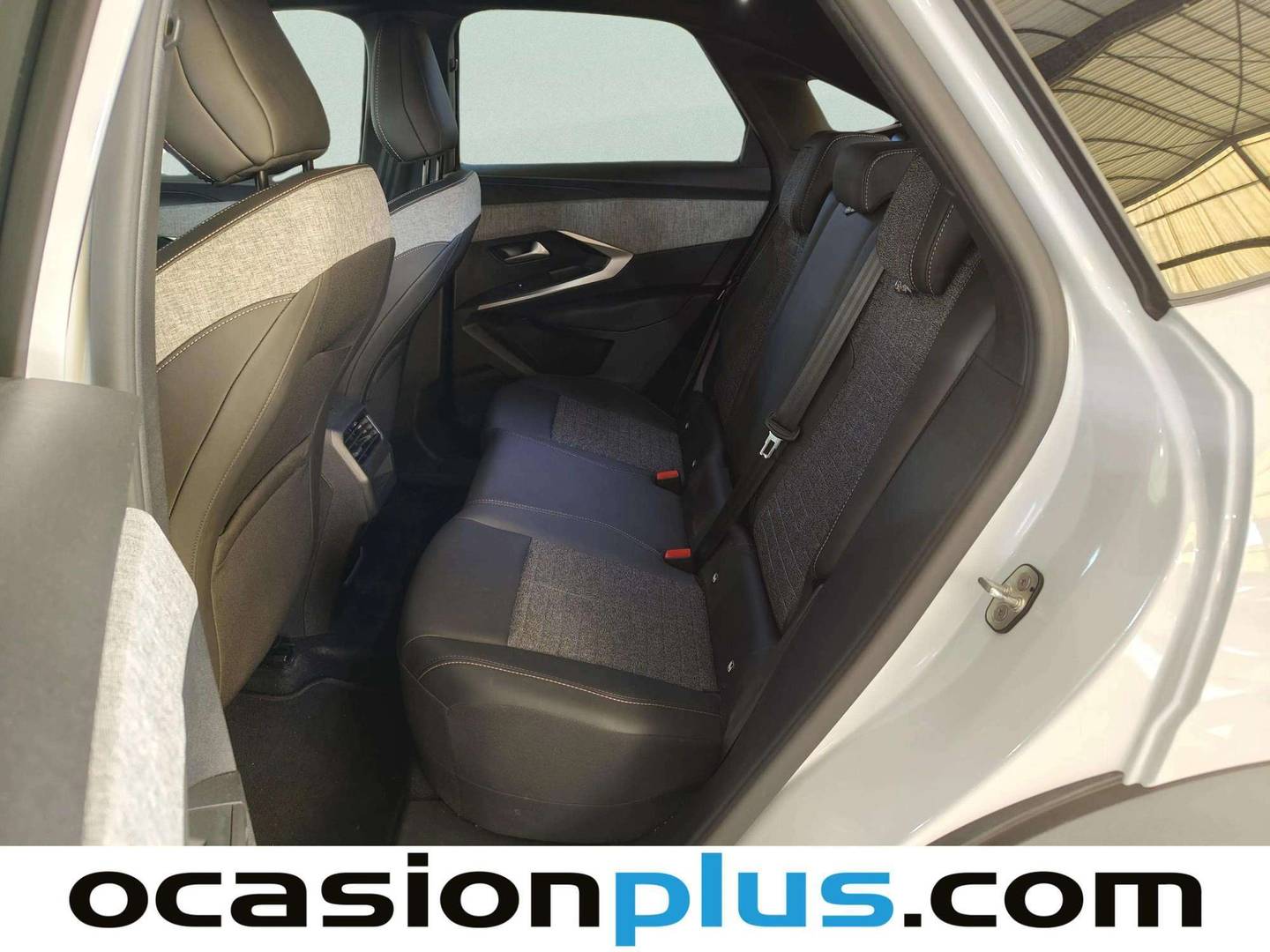 Foto asientos traseros Peugeot 3008 Hybrid Peugeot 3008 Hybrid 145 Allure eDCS6 (145 CV)
