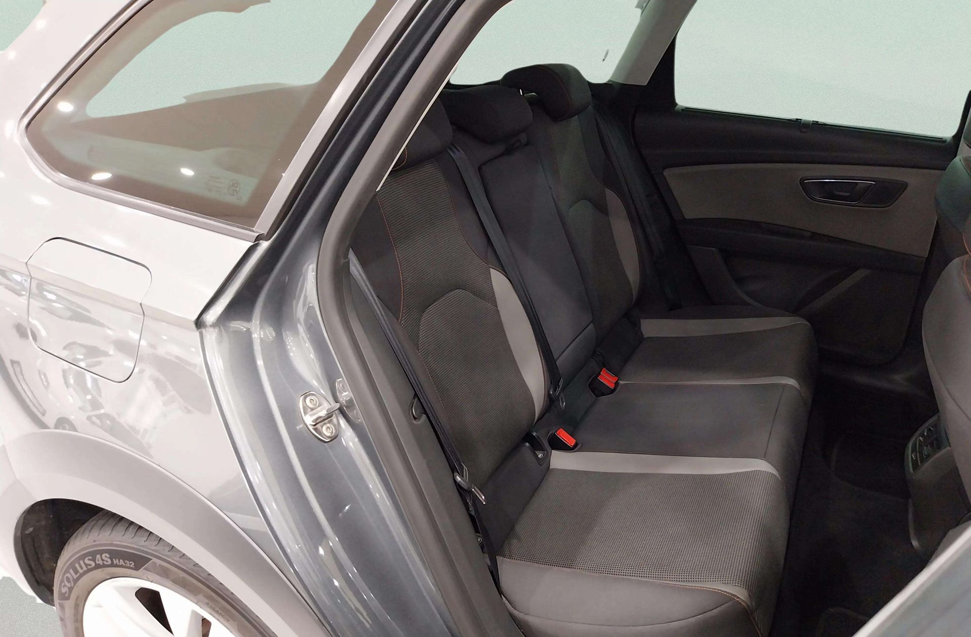 SEAT León ST 1.8 TSI X-perience Titan Desert 4Drive DSG - foto 17