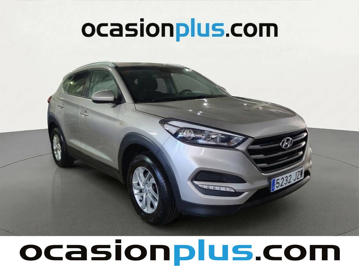 Foto delantera Hyundai Tucson Hyundai Tucson 1.6 GDI BlueDrive Essence 4x2 (131 CV) derecha
