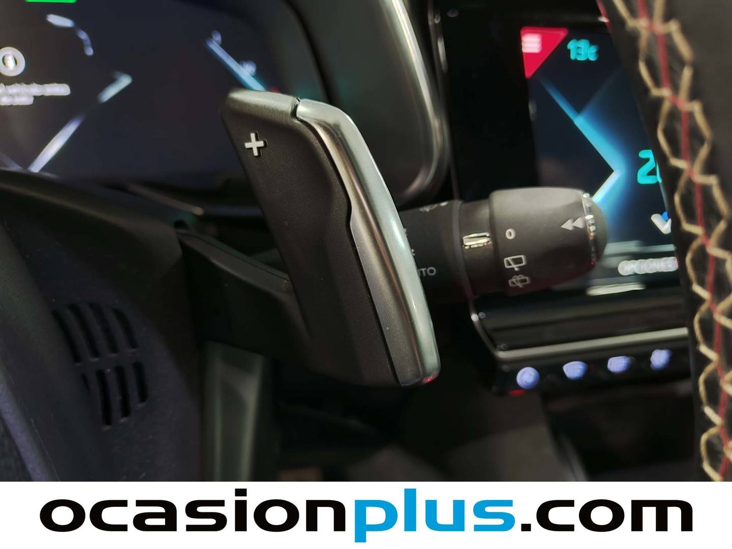 Foto DS DS 7 Crossback E-Tense DS DS7 Crossback E-Tense 225 Performance Line Auto  (225 CV)