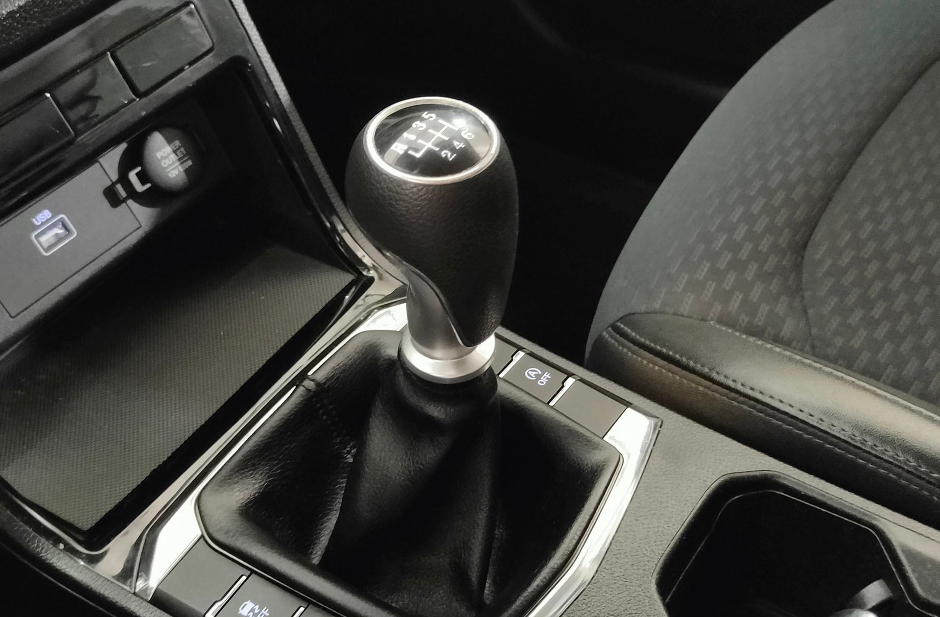SsangYong Korando G15T LP Premium - foto 5