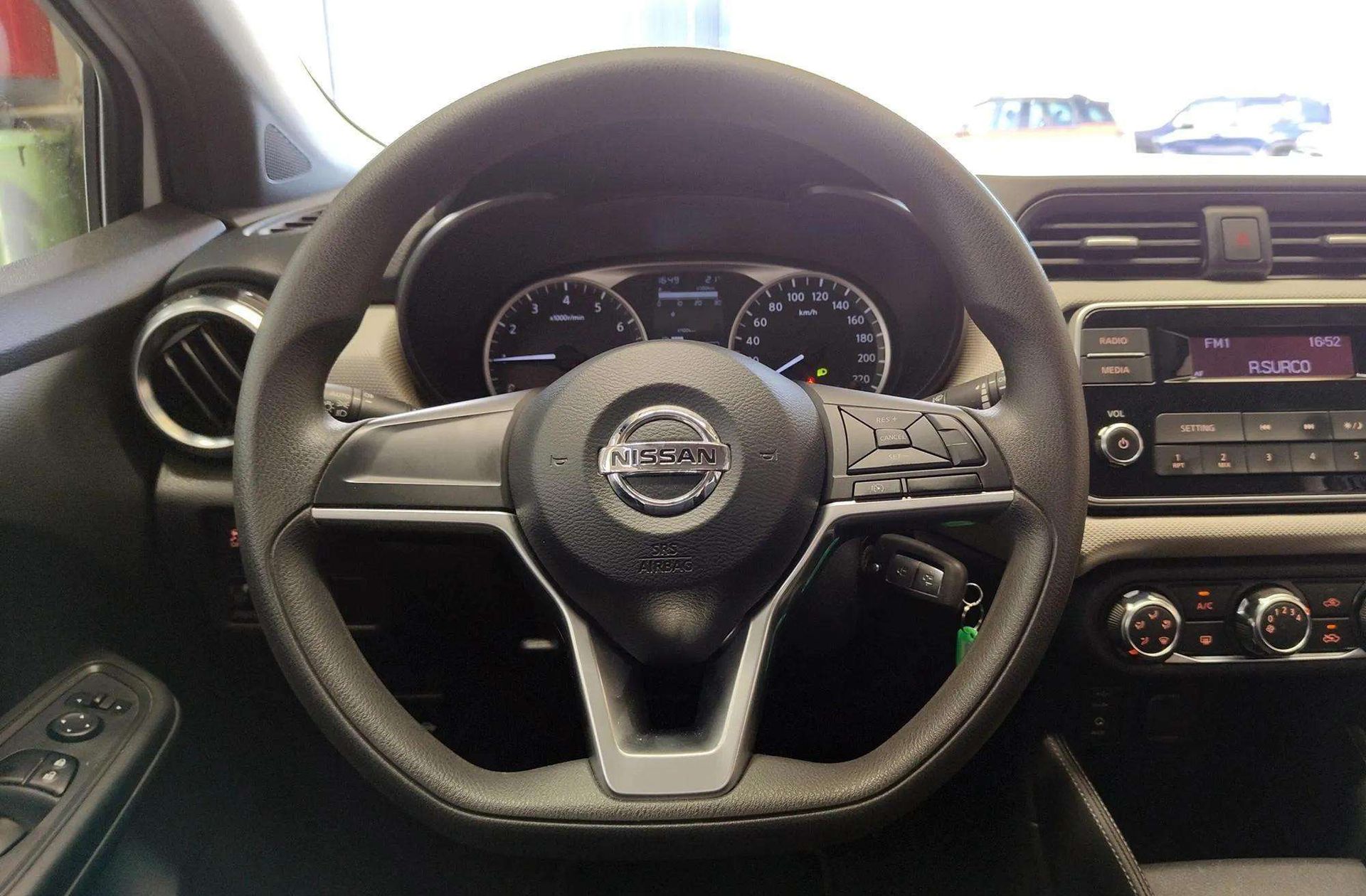 Nissan Micra 1.0 G Visia+ - foto 16