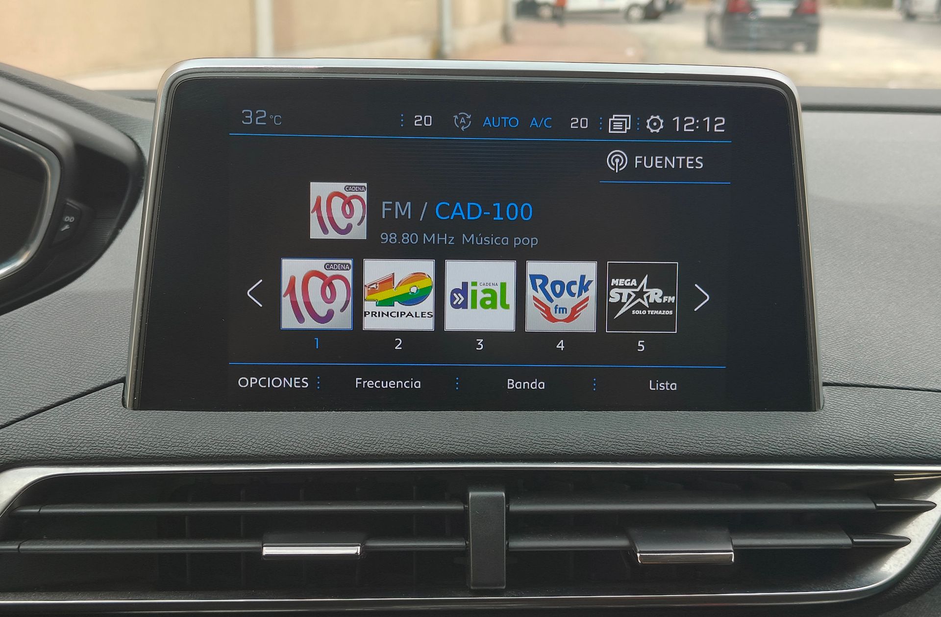 Peugeot 5008 BlueHDi 130 Allure EAT8 7 plazas - foto 39