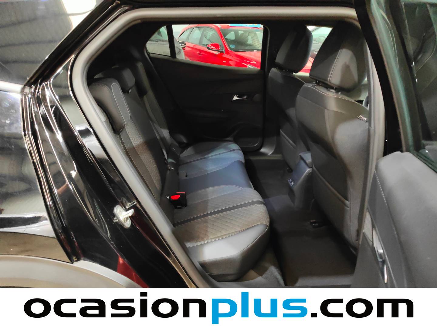 Peugeot 2008 Peugeot 2008 Allure Hybrid eDCS6 (145 CV) automático