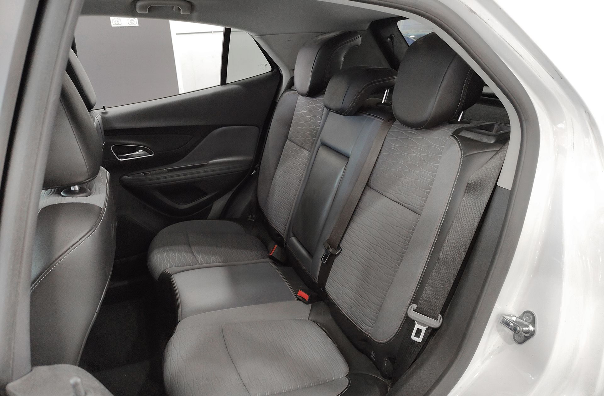 Opel Mokka 1.7 CDTi Excellence 4x2 - foto 11