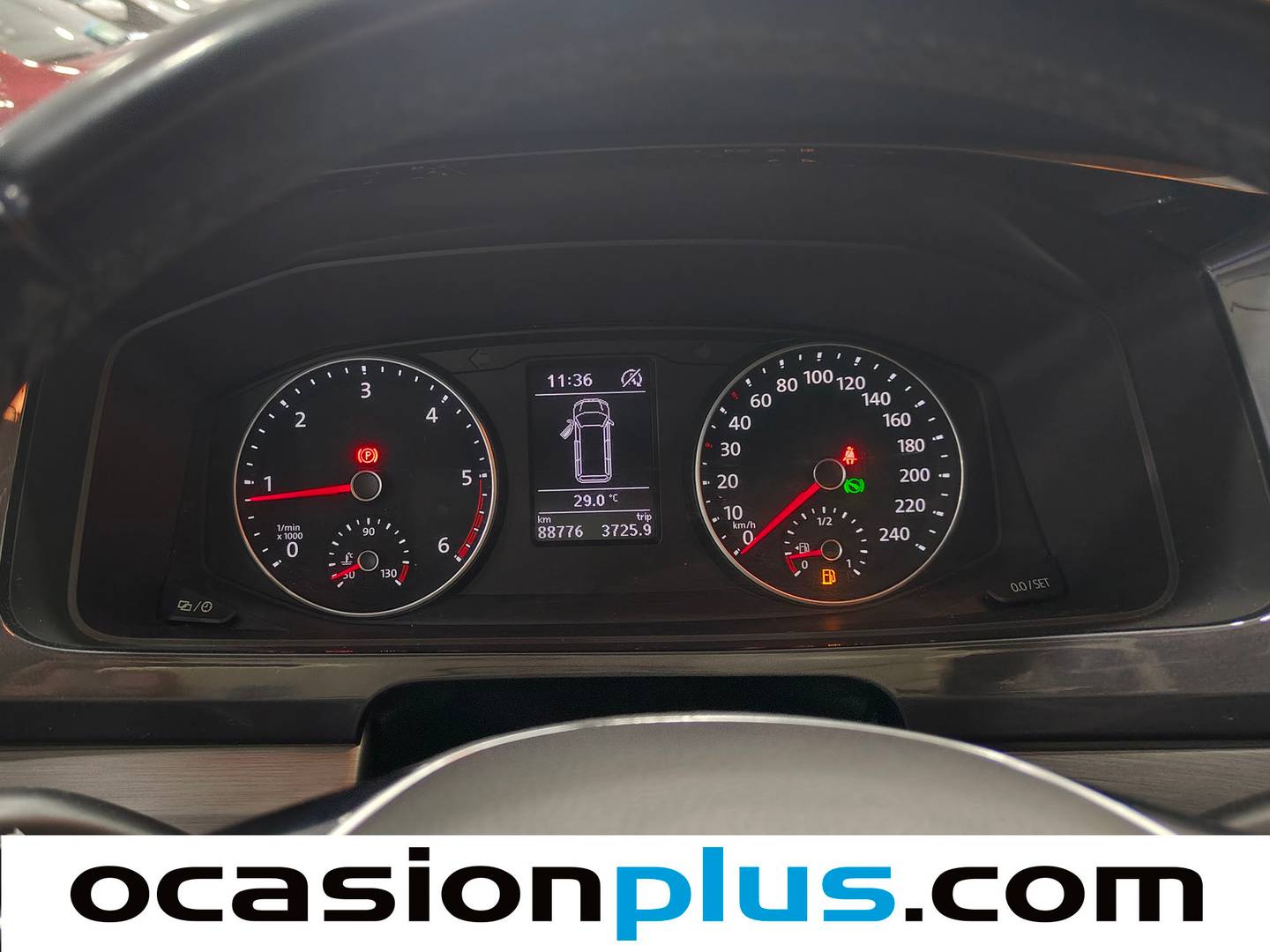 Equipamiento del Volkswagen California Volkswagen California Beach 2.0 TDI BMT (150 CV) DSG Semi-Camperizada 5 Plazas