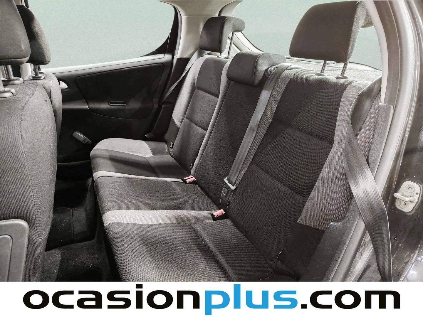 Foto asientos traseros Peugeot 207 Peugeot 207 1.4i Confort (75 CV)