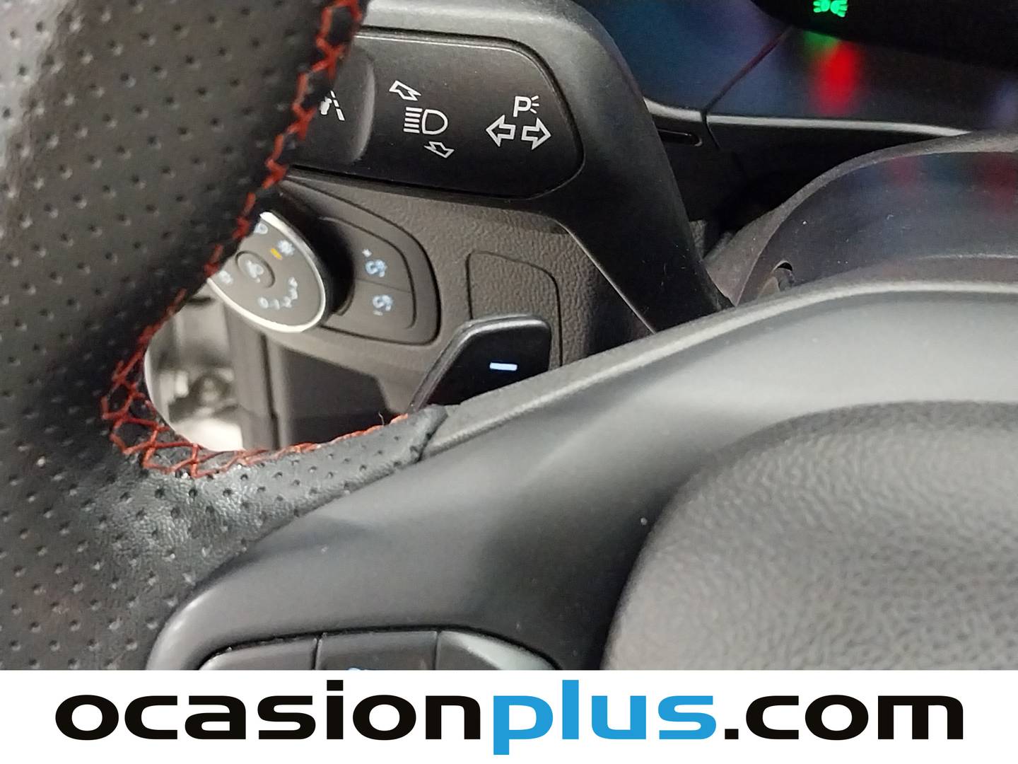 Foto Ford Focus Ford Focus 1.0 Ecoboost MHEV ST-Line Auto (125 CV)