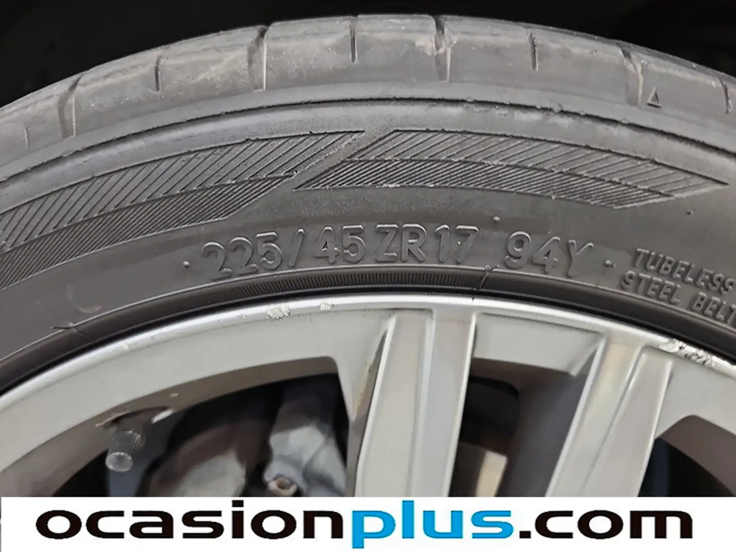 Foto Volkswagen Golf Volkswagen Golf Sport 1.6 TDI (115 CV) DSG PACK R-LINE