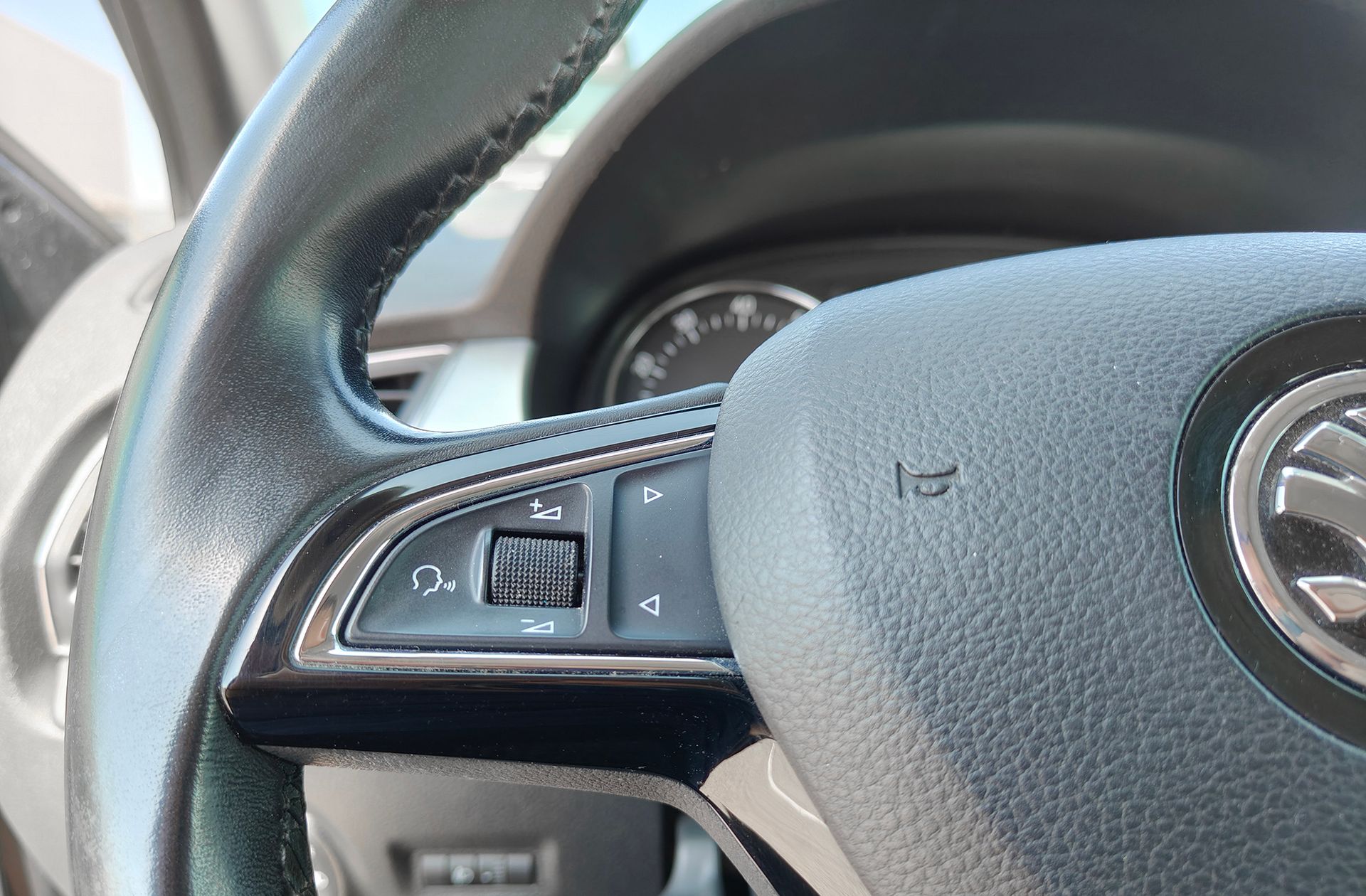 Škoda Fabia 1.0 MPI Like - foto 23