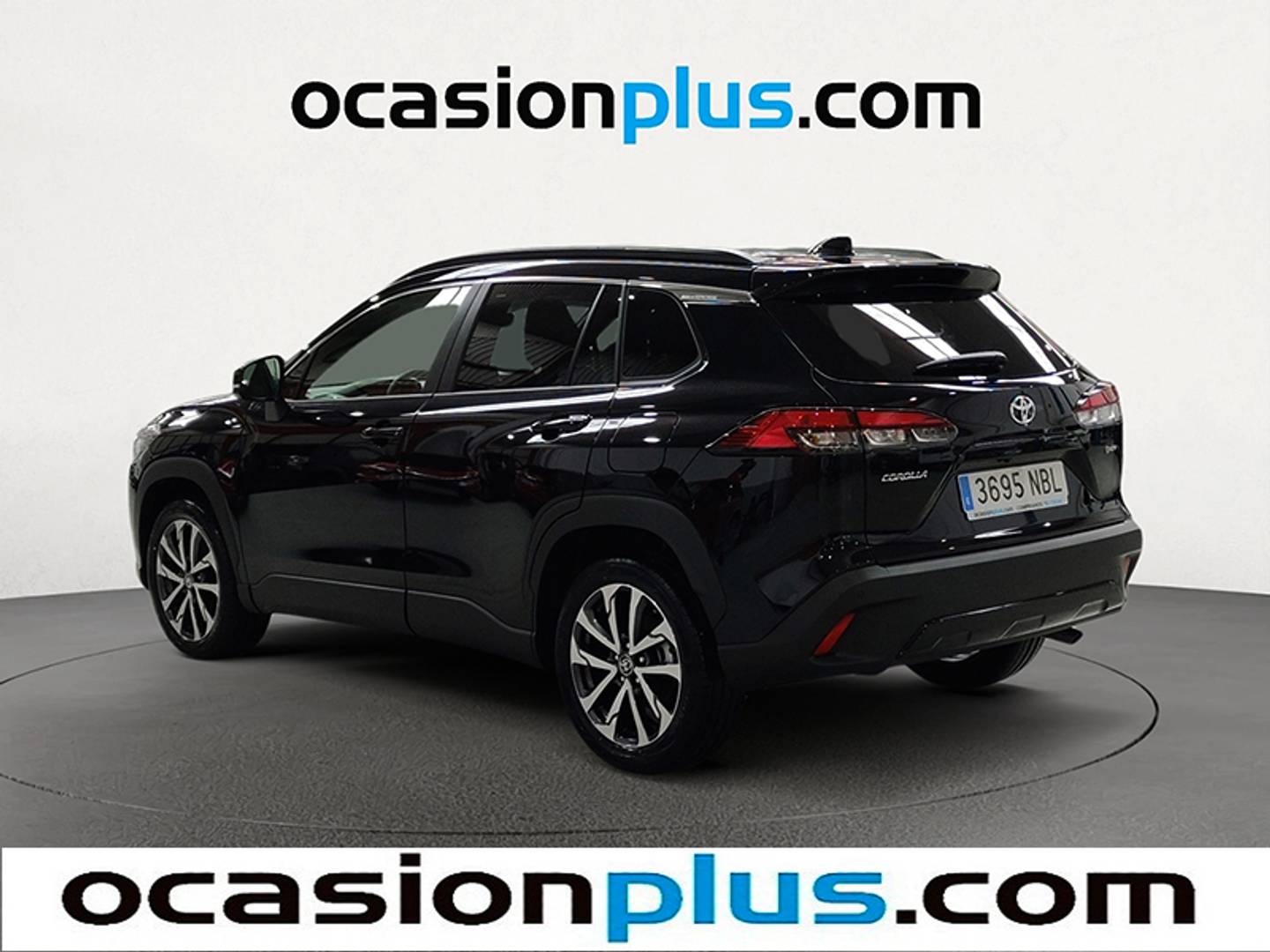 Foto trasera Toyota Corolla Cross Toyota Corolla Cross 2.0l Style Plus (197 CV) derecha