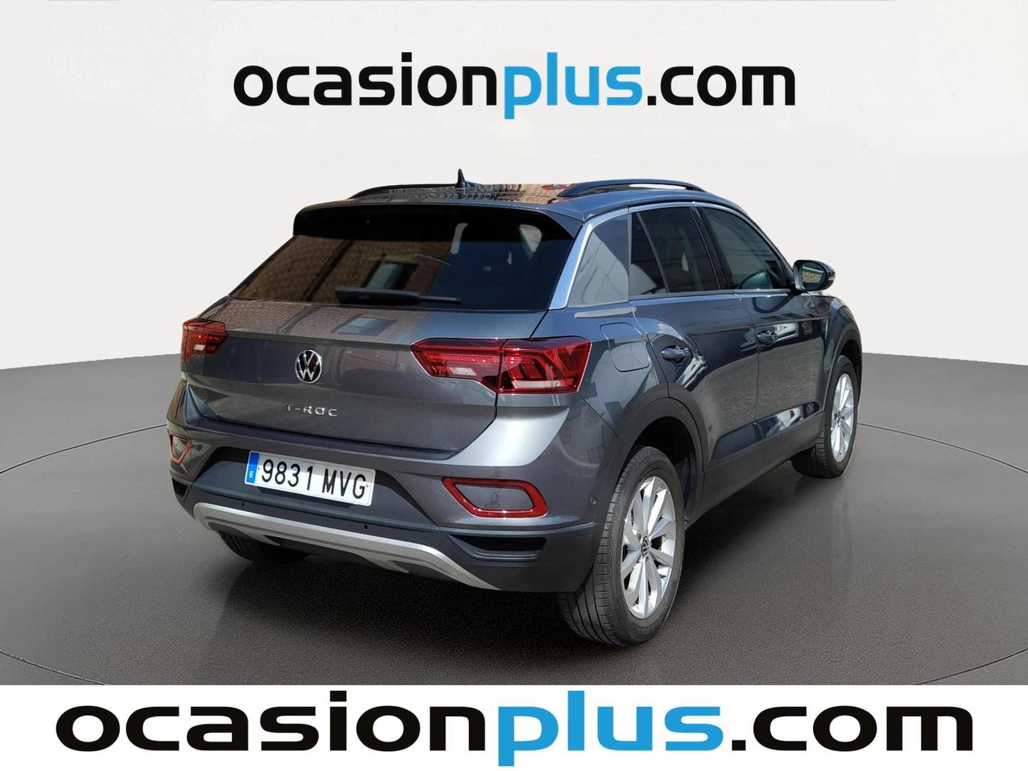 Foto trasera Volkswagen T-Roc Volkswagen T-Roc Life 1.0 TSI (115 CV) derecha