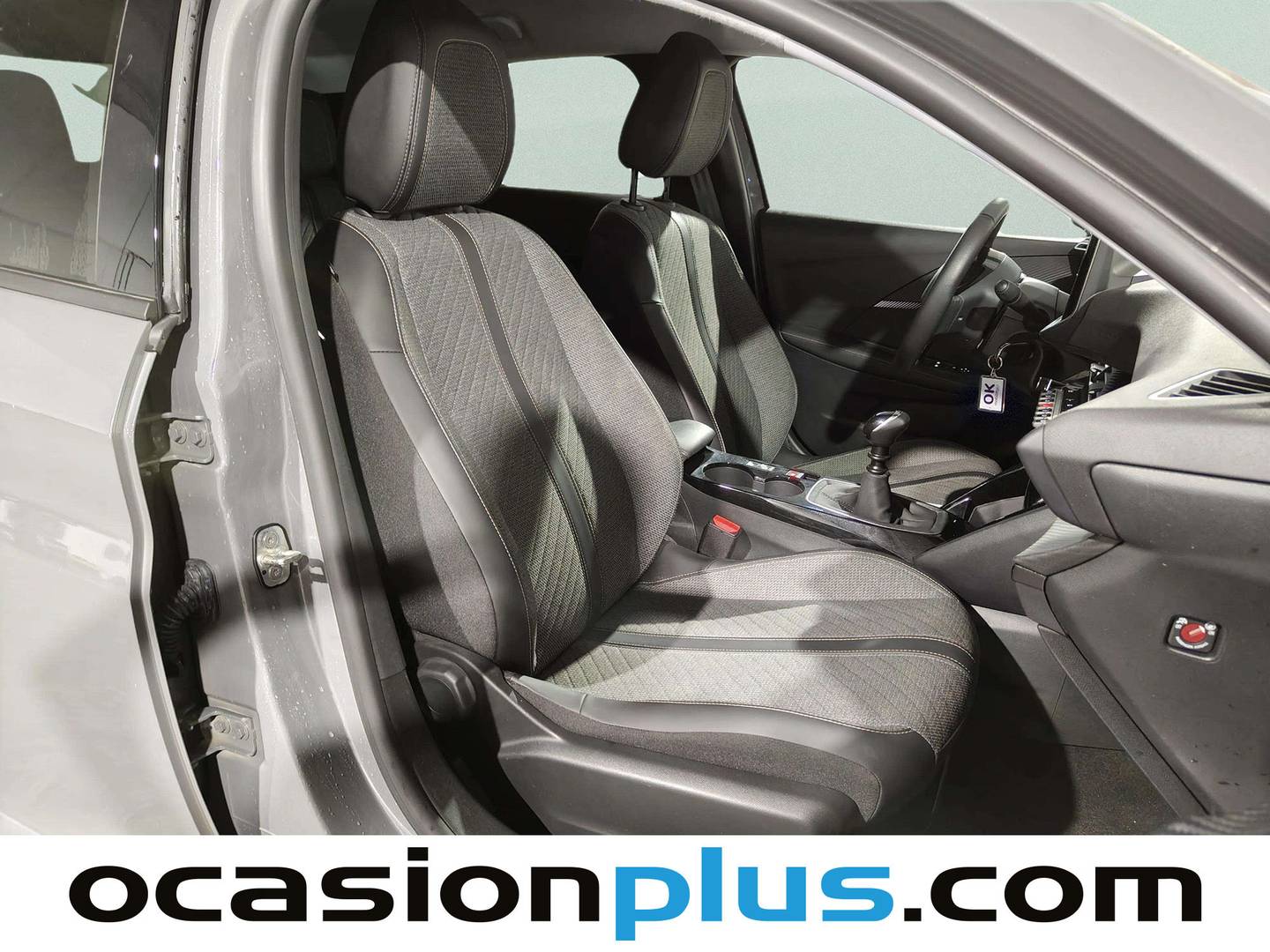 Foto Peugeot 208 Peugeot 208 PureTech 100 Allure (100 CV)