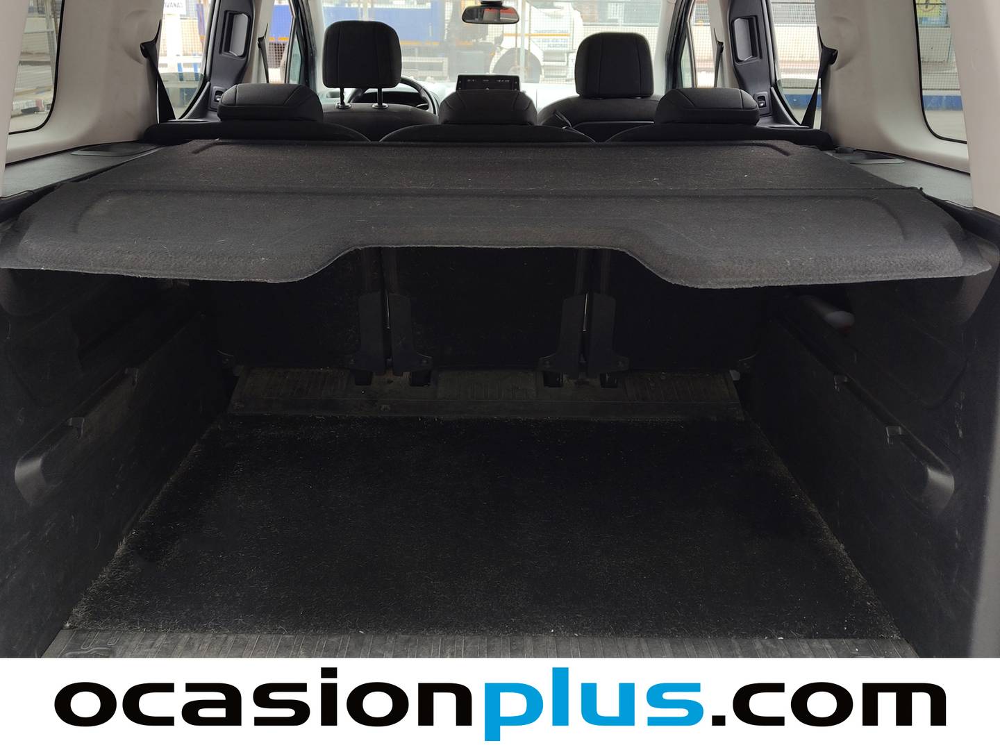 Fotos maletero Citroën Berlingo Citroën Berlingo BlueHDi 100 S&S Talla M Shine (102 CV)