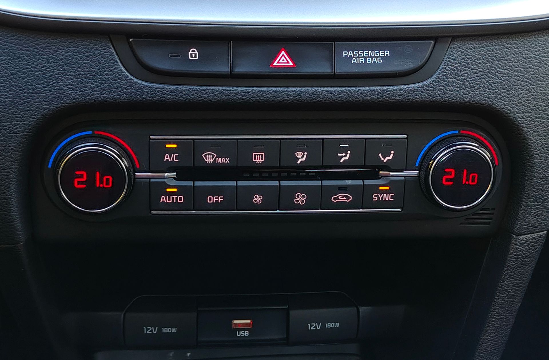 Kia XCeed 1.0 T-GDi Drive - foto 27