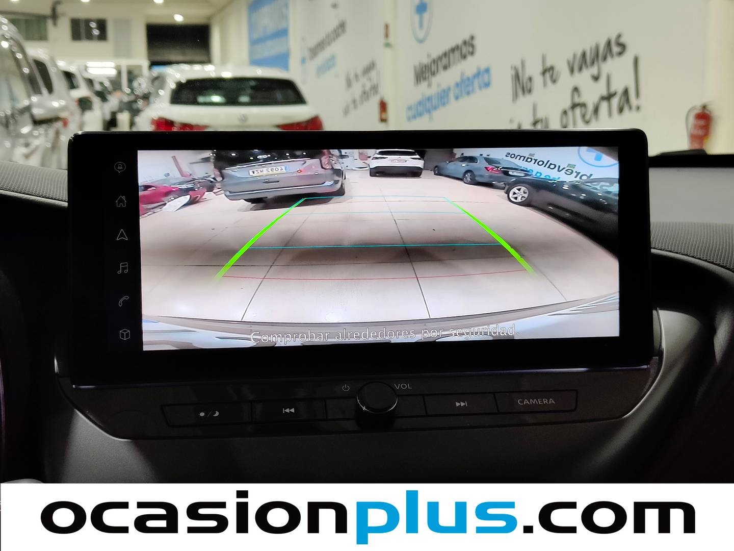 Foto Nissan JUKE Nissan Juke DIG-T N-Connecta 4x2 DCT (114 CV)