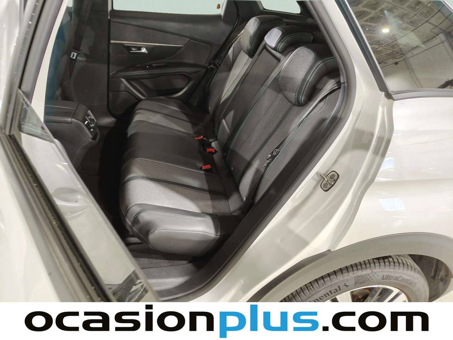 Foto asientos traseros Peugeot 3008 Peugeot 3008 PureTech 13 S&S Allure Pack (130 CV)