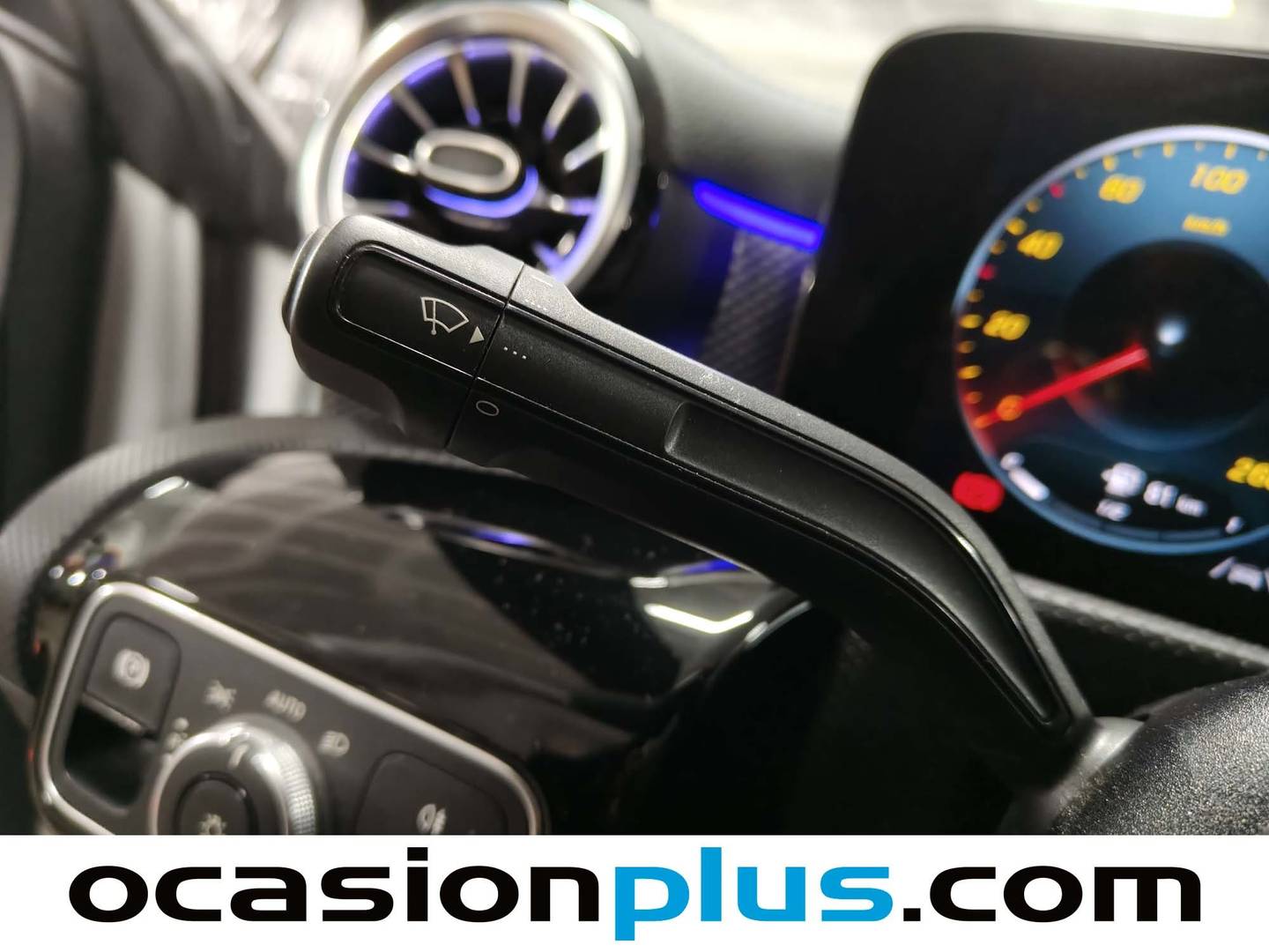 Foto Mercedes CLA Mercedes-Benz CLA 180  (136 CV)