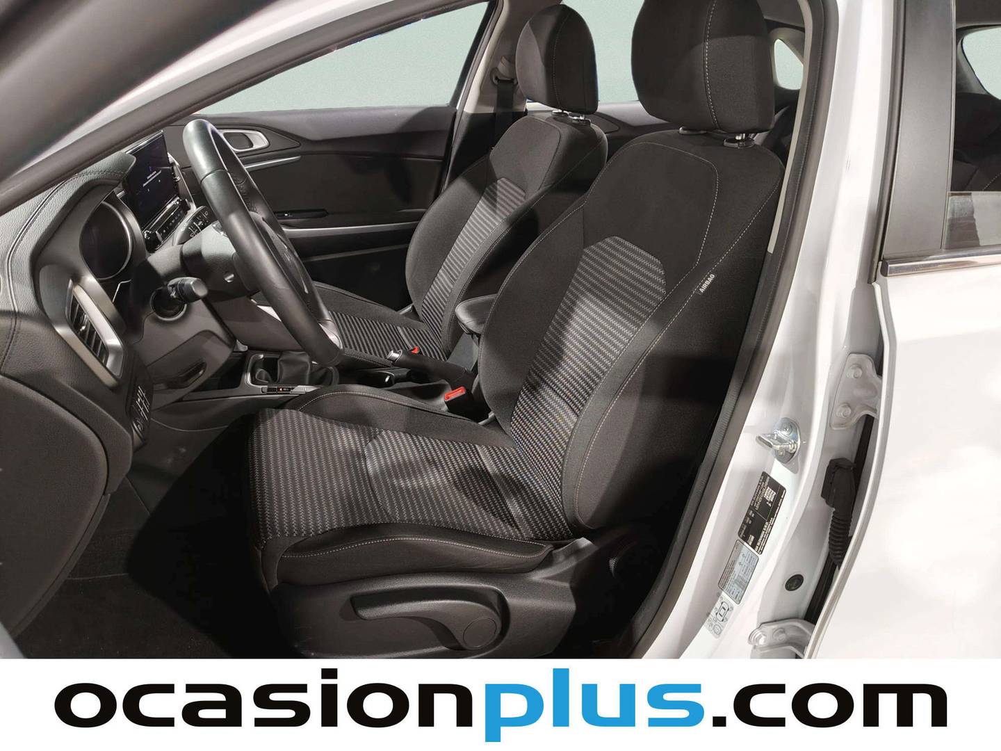 Foto asientos delanteros KIA Ceed KIA Ceed 1.0 T-GDI Drive (100 CV)