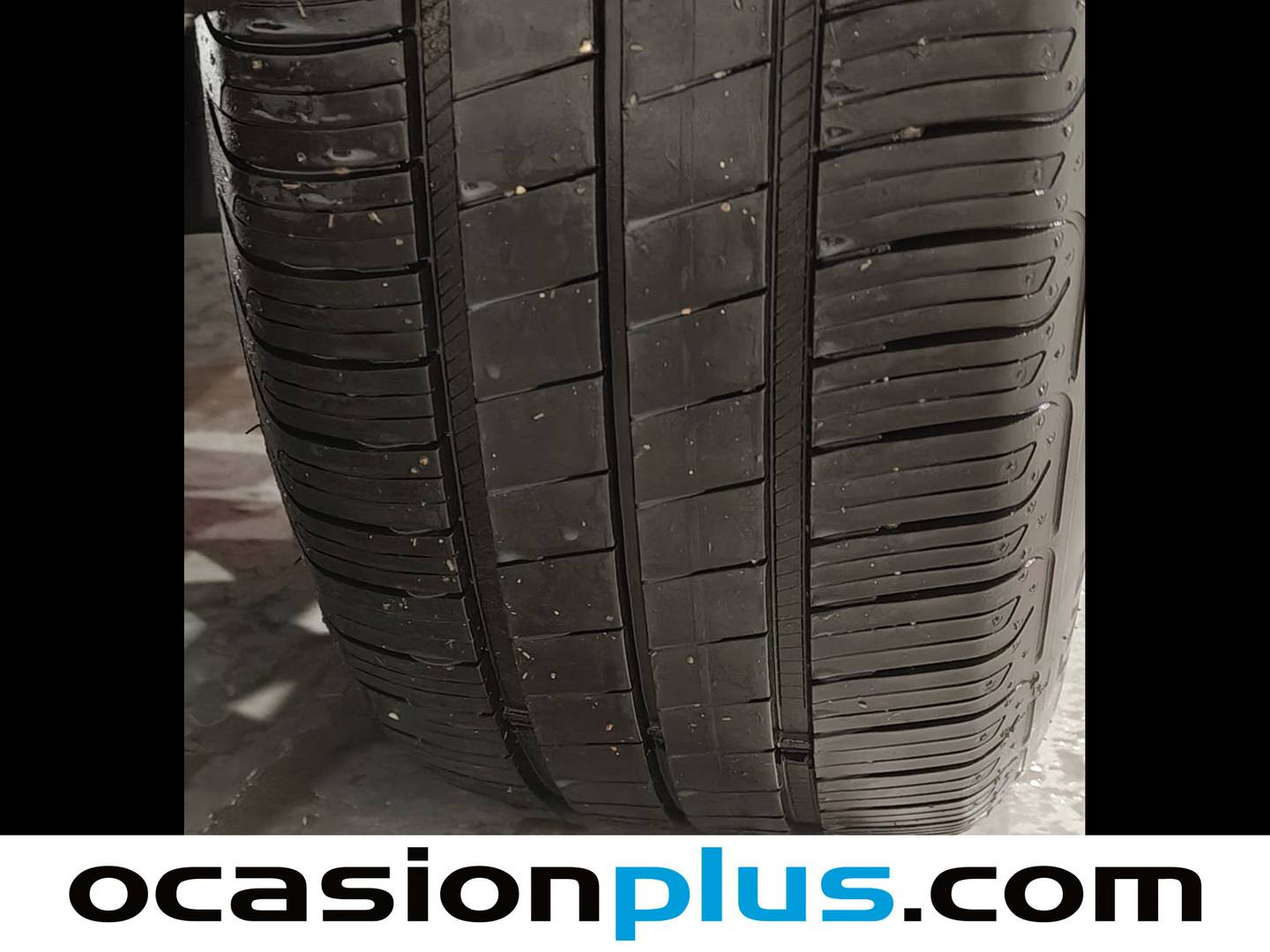 Foto Citroën C4 X Citroen C4 X PureTech 130 S&S Plus EAT8 (131 CV)