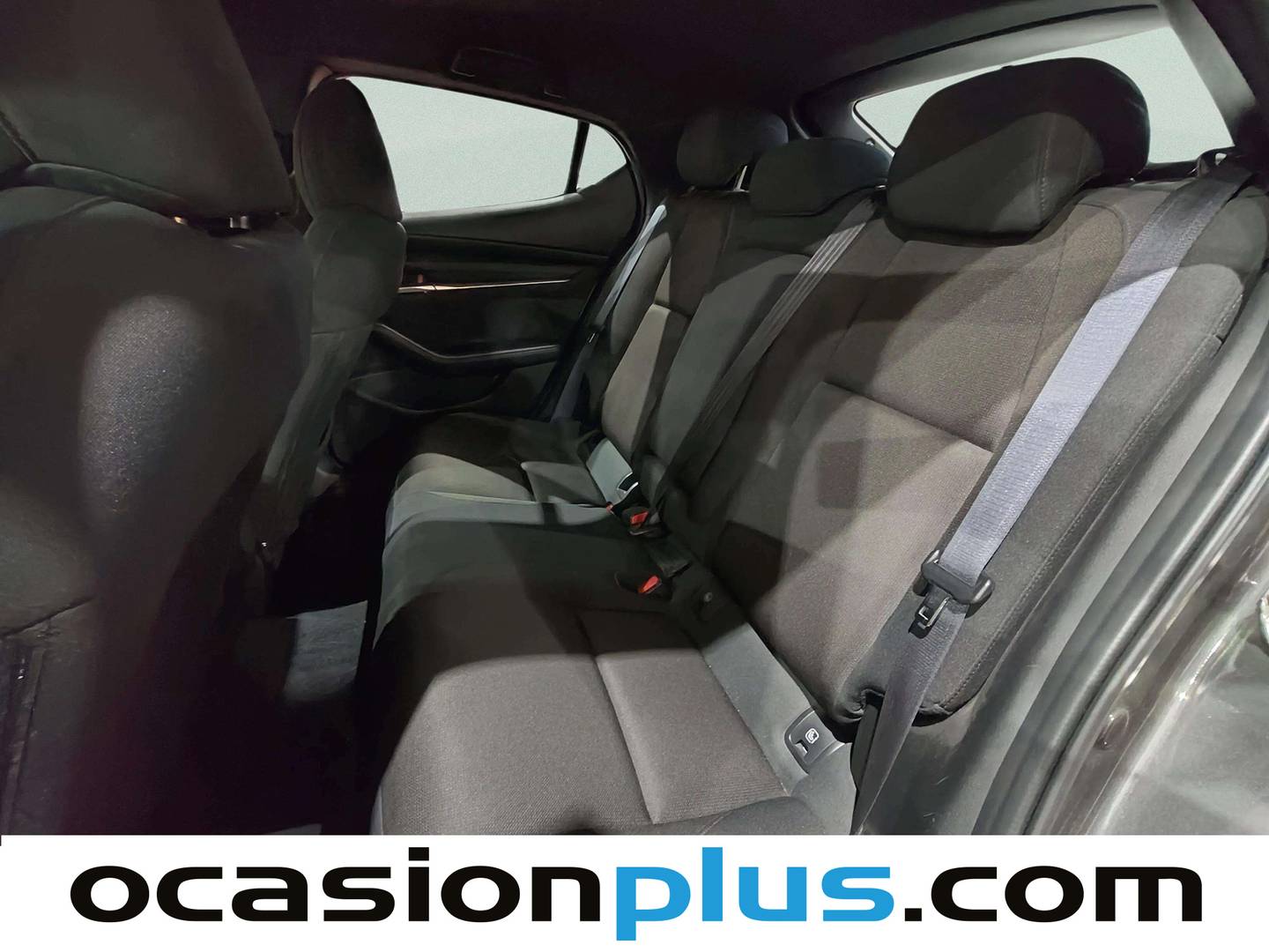Foto asientos traseros Mazda Mazda3 Mazda Mazda 3 2.0 e-Skyactiv-G Evolution (122 CV)