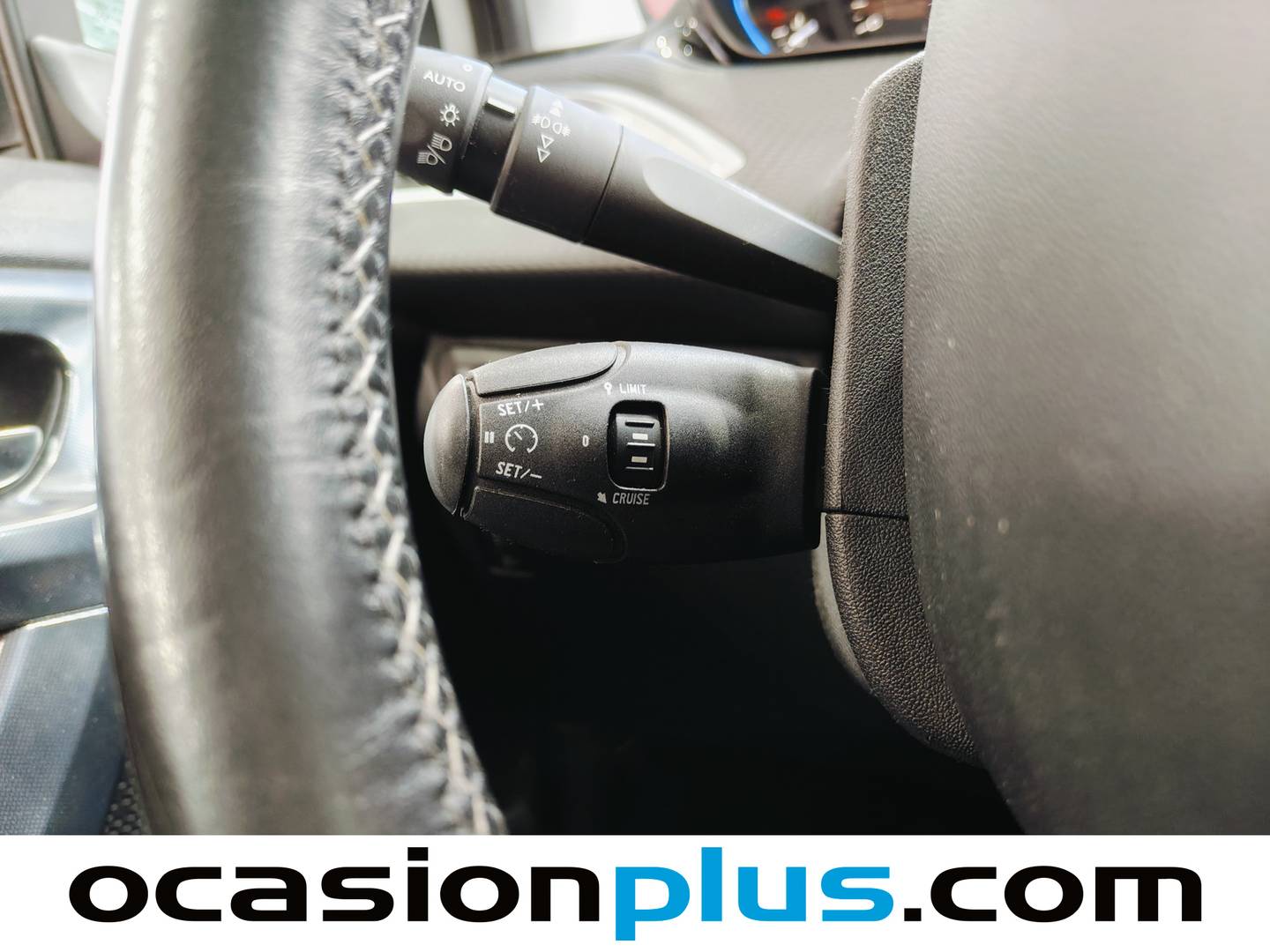 Peugeot 2008 Peugeot 2008 PureTech 110 S&S Allure EAT6 (110 CV) gasolina