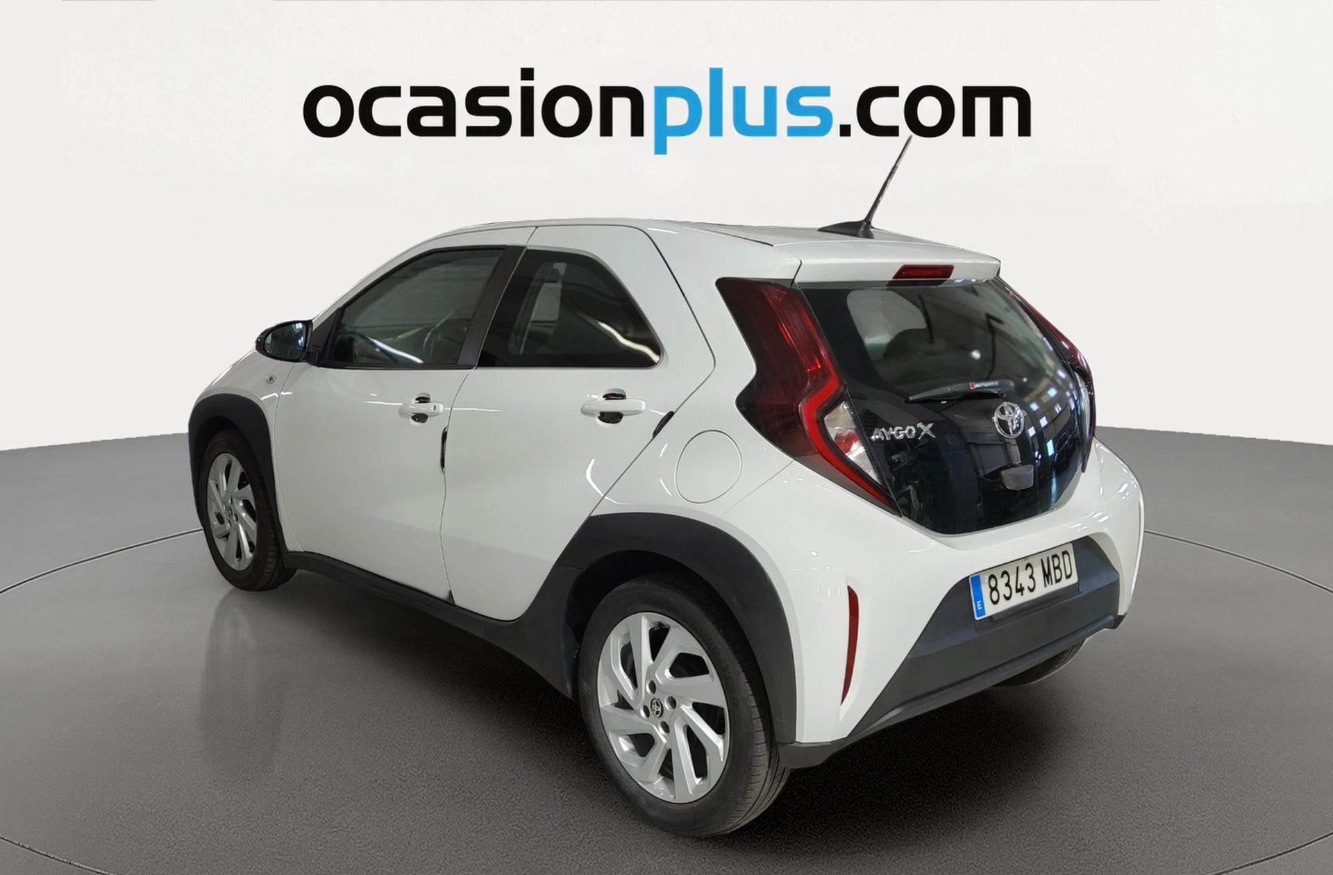 Toyota Aygo X 1.0 VVT-I Play - foto 3