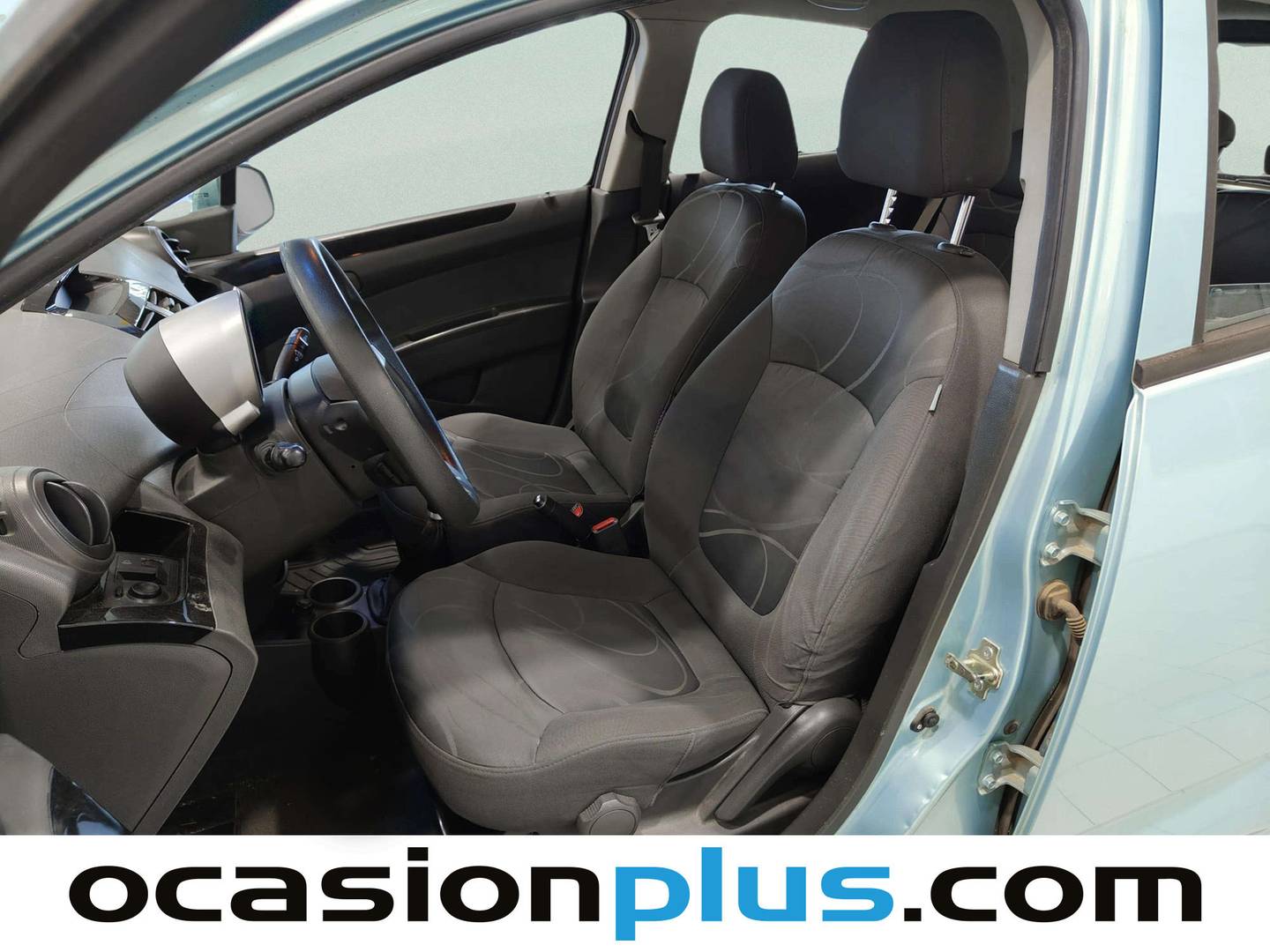Foto asientos delanteros Chevrolet Spark Chevrolet Spark 1.2 16v LS+ (81 CV)