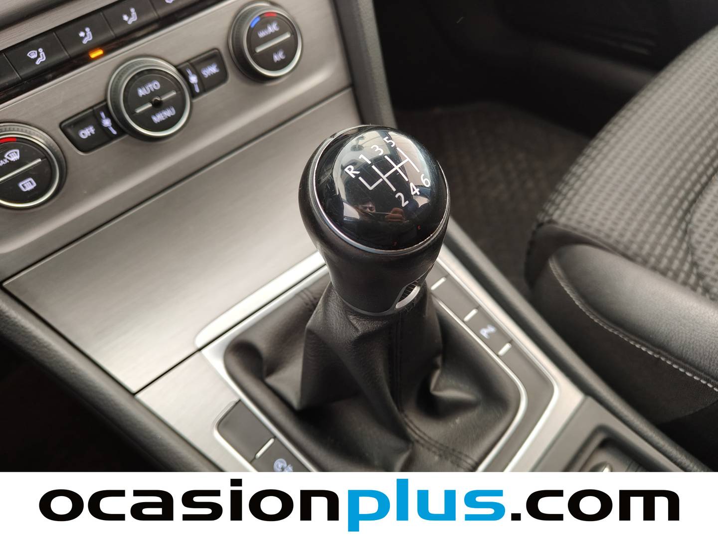 Foto Volkswagen Golf Volkswagen Golf 1.4 TSI ACT Tech BMT (150 CV) Pack R-Line