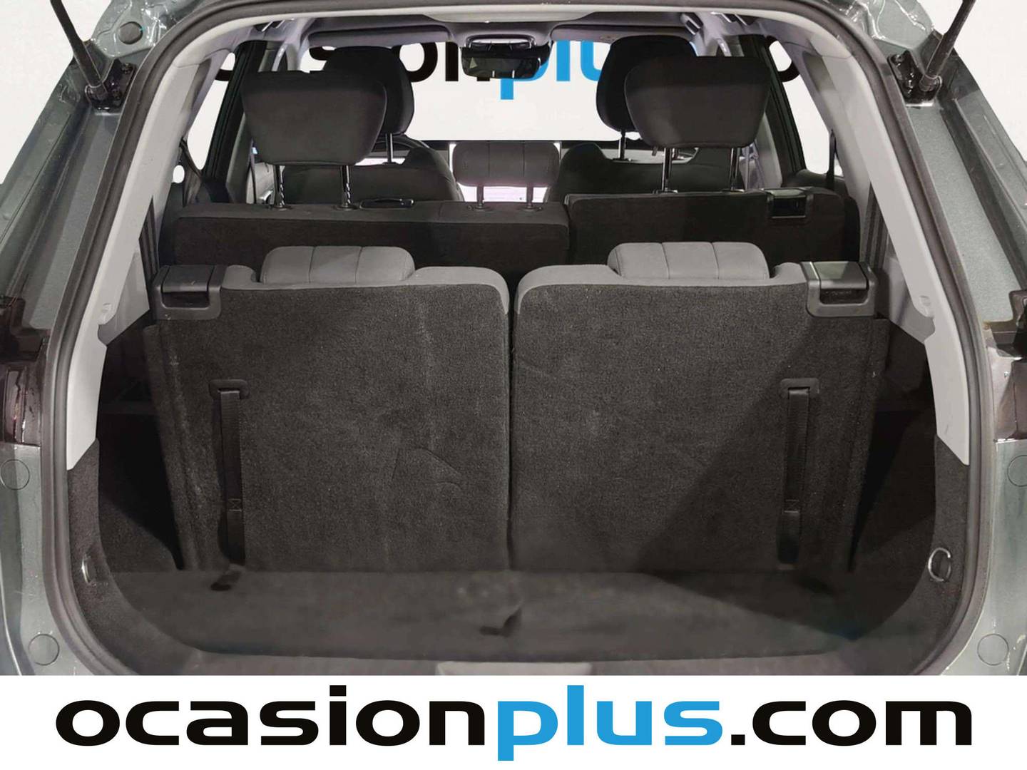 Foto EBRO S800 EBRO S800 1.6 TGDI Premium DCT (147 CV) 7 Plazas siete plazas