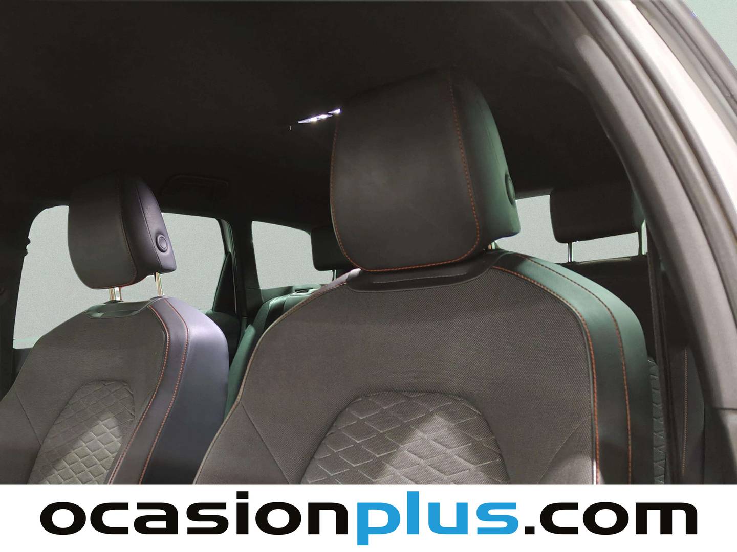 Extras y acabados del Seat León Seat León ST 2.0 TDI S&S FR XXL DSG (150 CV)