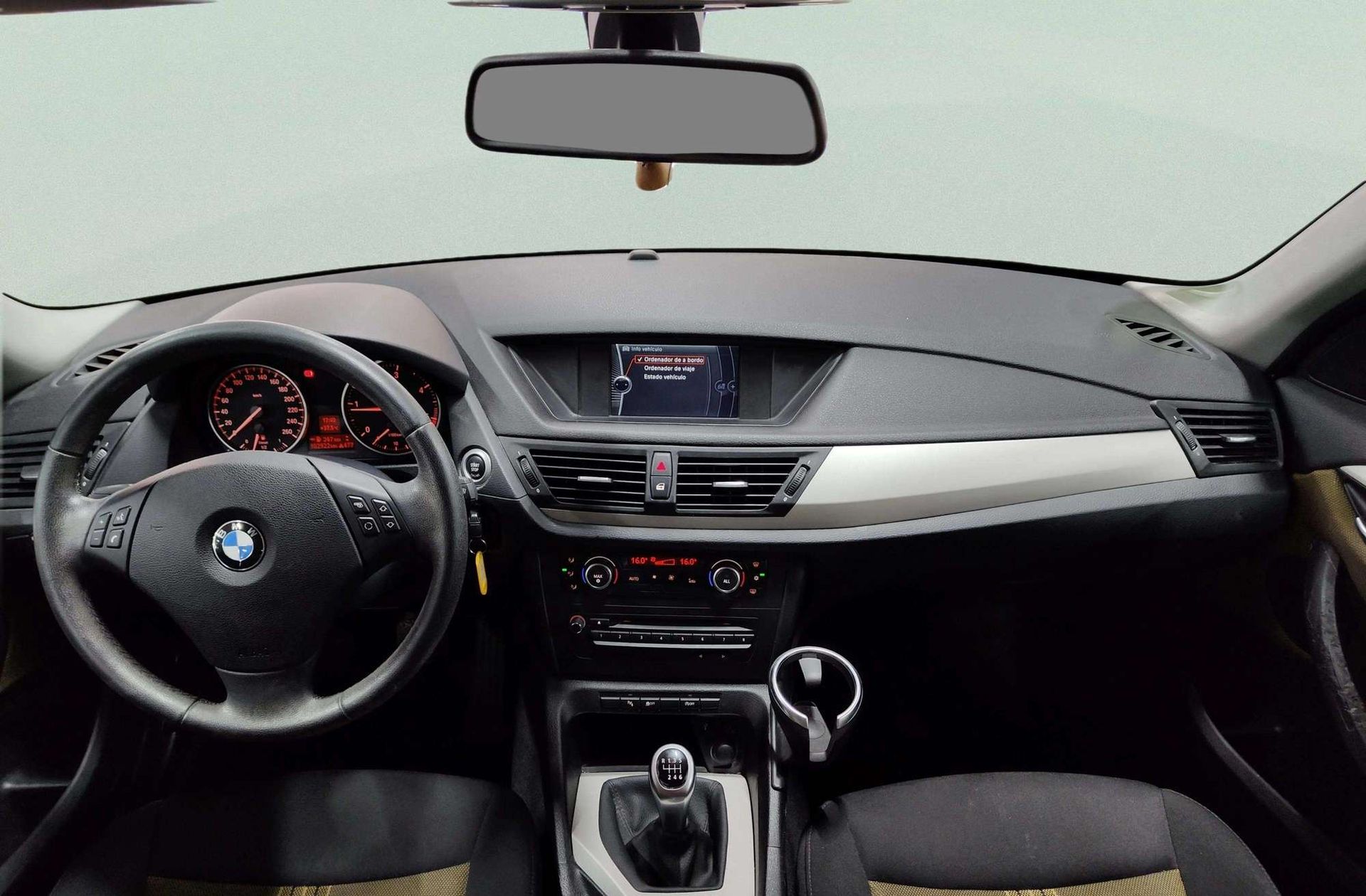 BMW X1 sDrive18d - foto 7