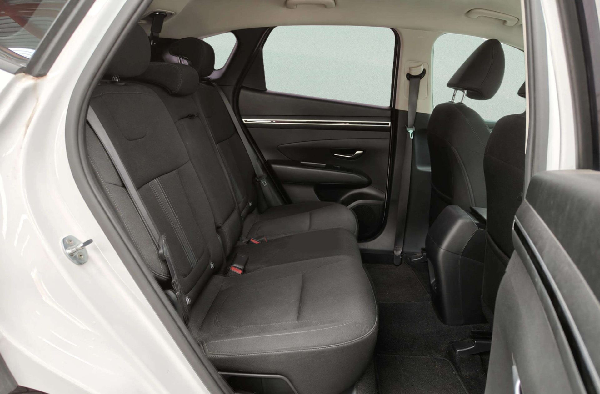 Hyundai Tucson 1.6 T-GDi 48V Maxx - foto 18