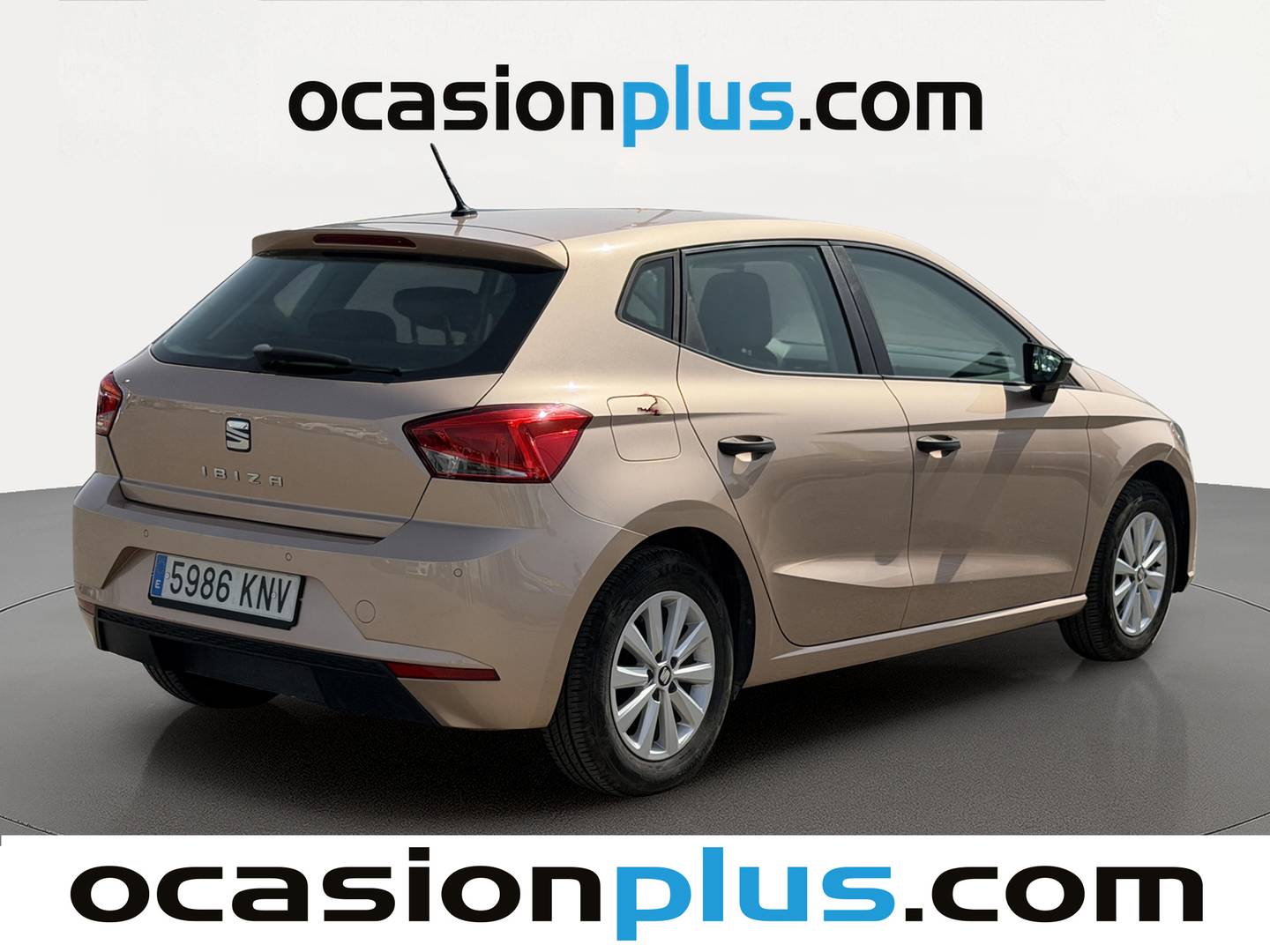 Foto trasera Seat Ibiza Seat Ibiza 1.0 Reference (75 CV) derecha