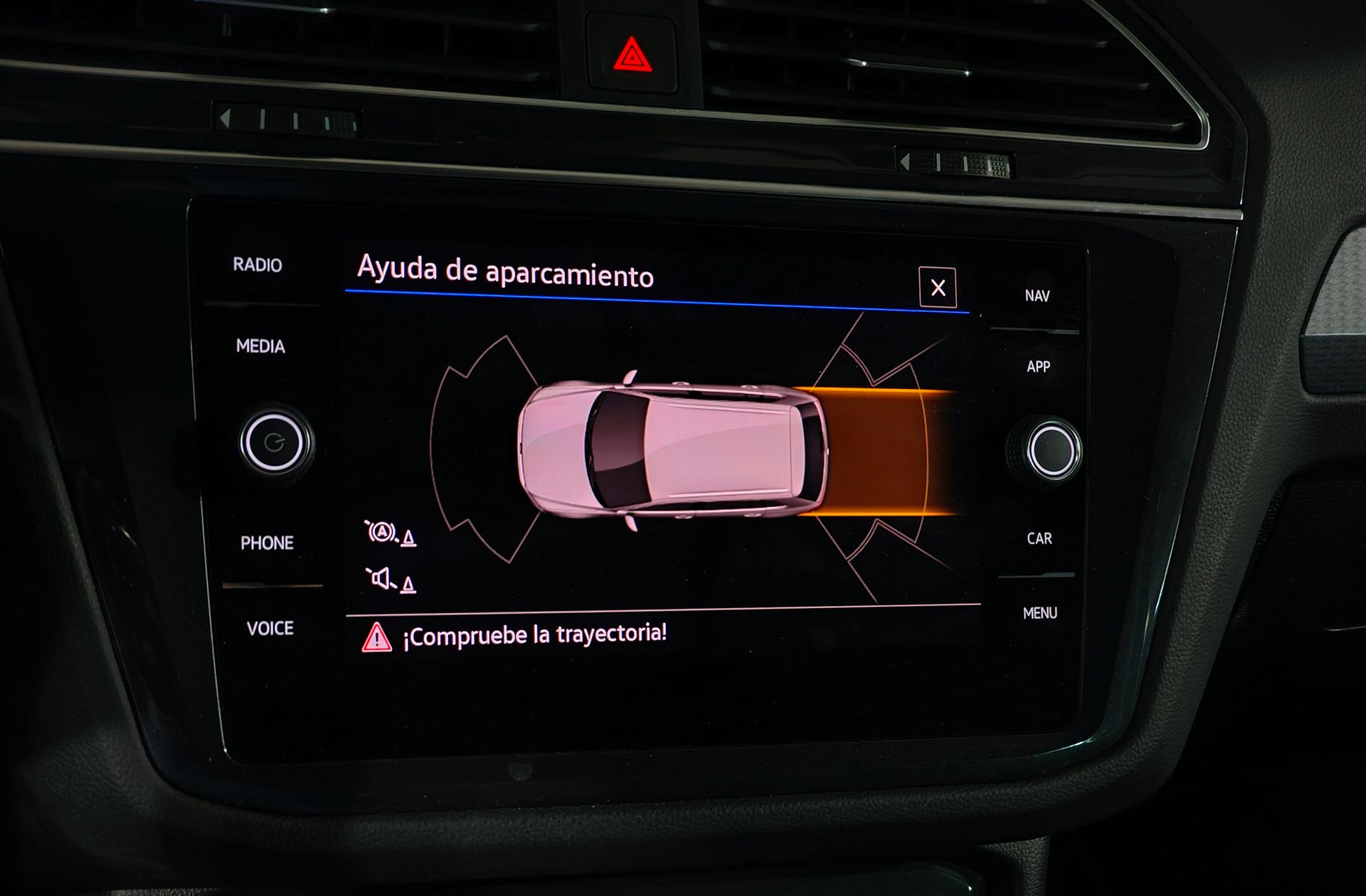Volkswagen Tiguan Life 2.0 TDI DSG - foto 9